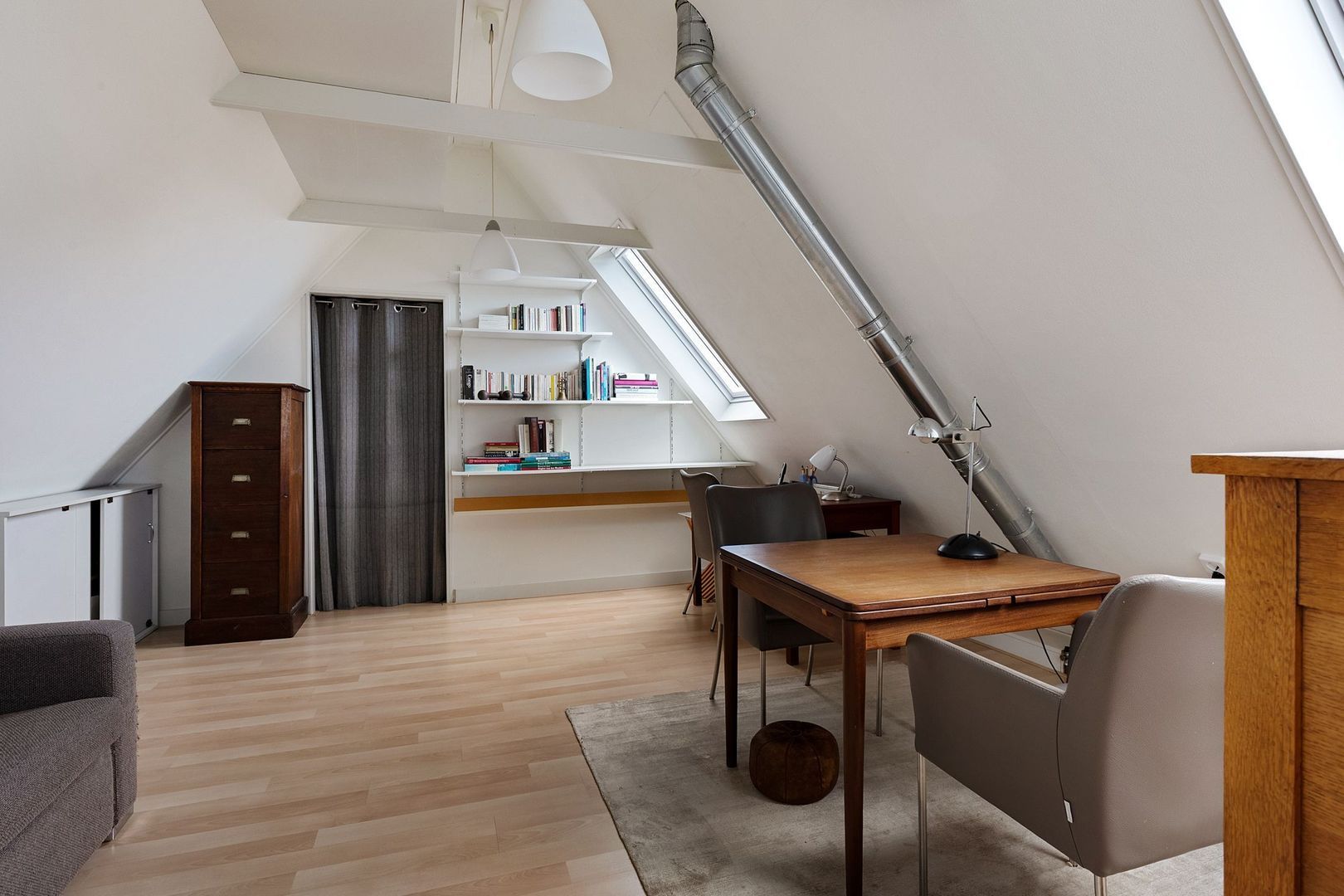 Wjuk 24, Ternaard foto-8