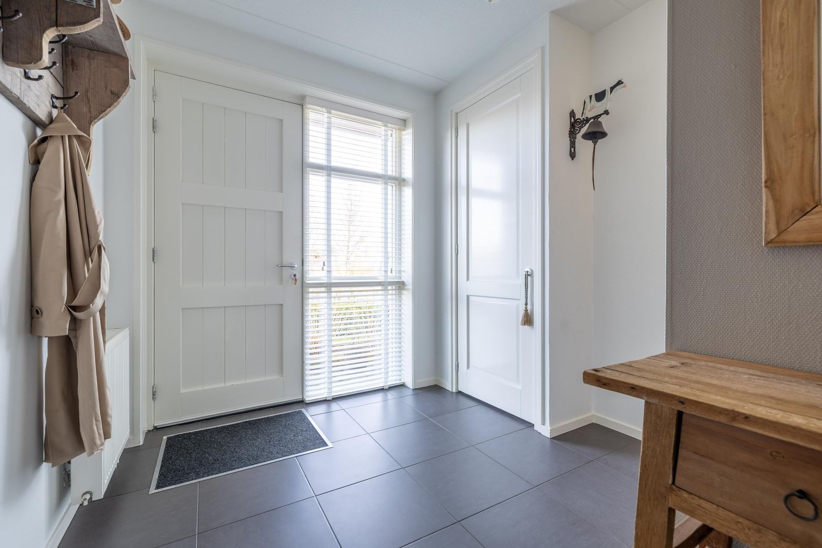 Nijbuorren 10 D, Easternijtsjerk foto-4