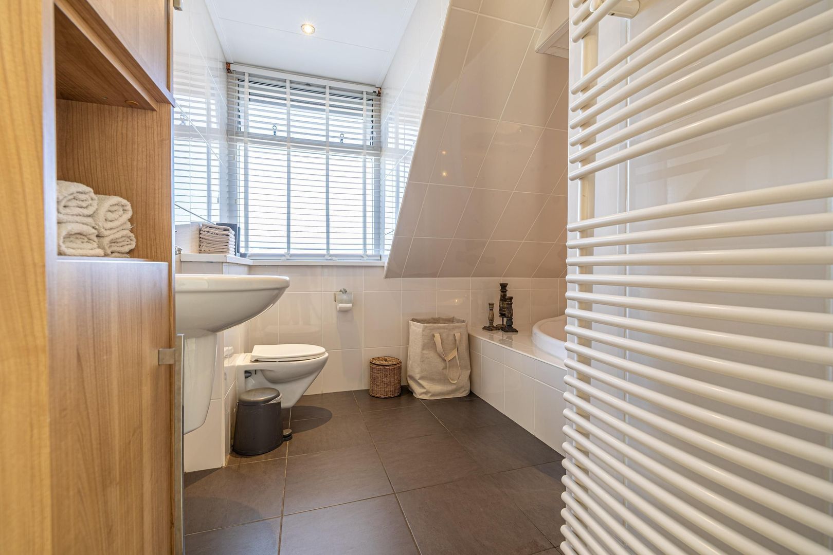 Nijbuorren 10 D, Easternijtsjerk foto-22