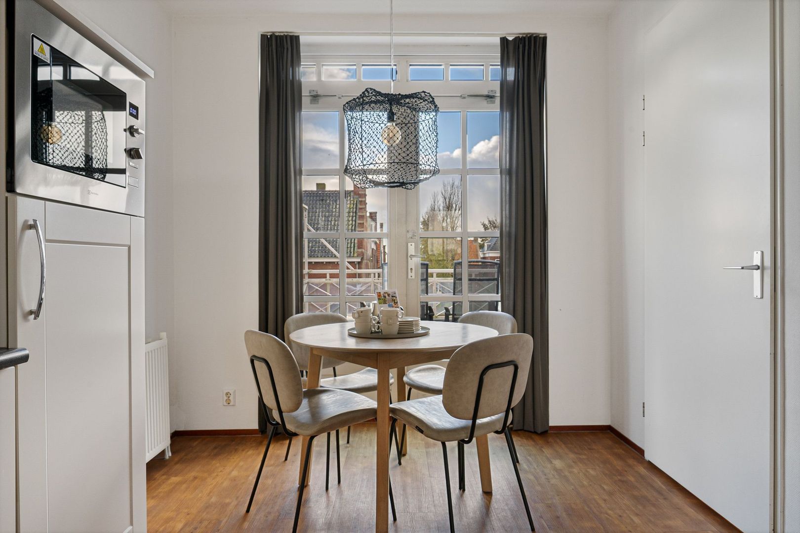 Easterskâns 14 235, Eanjum foto-2