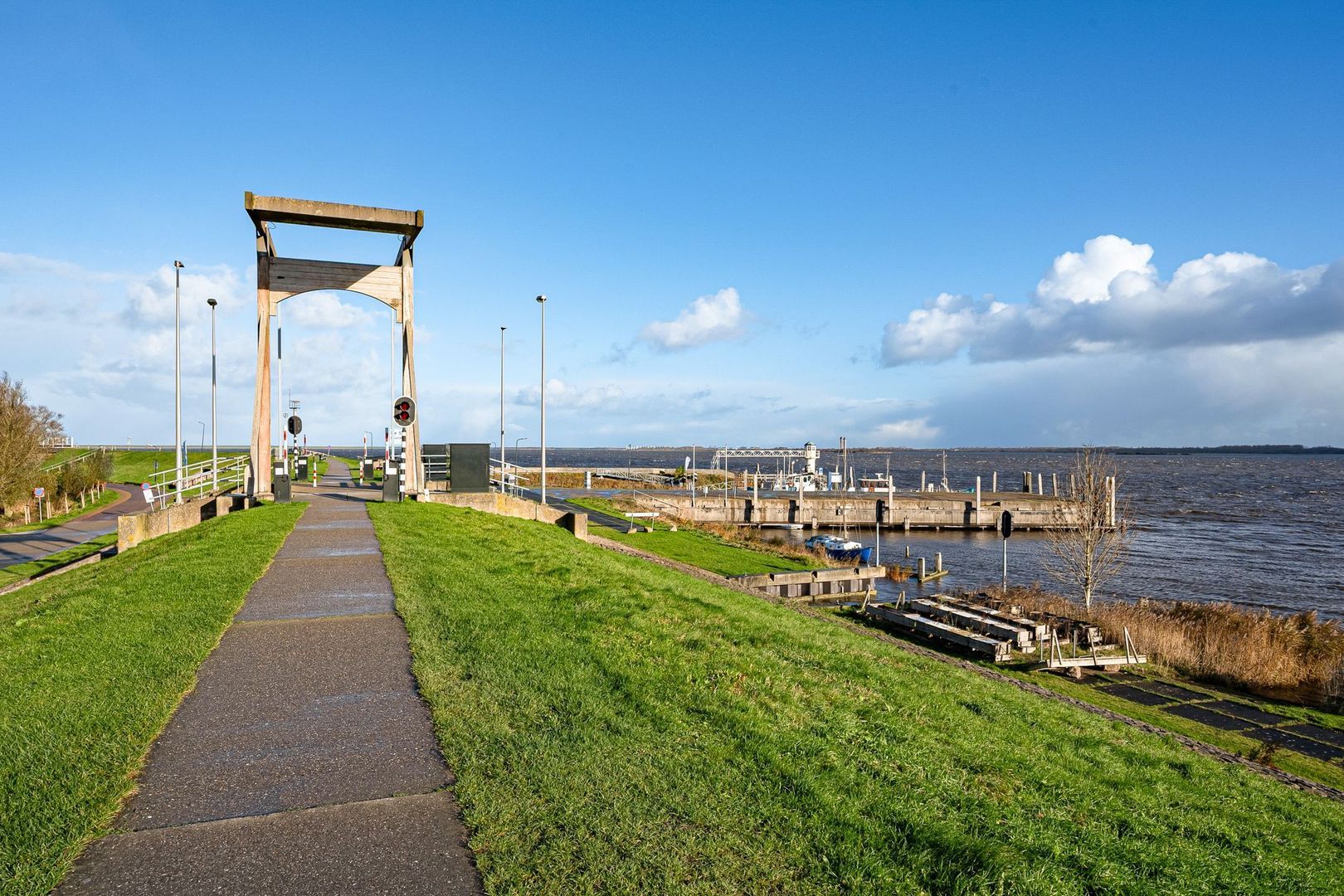 Easterskâns 14 235, Eanjum foto-24