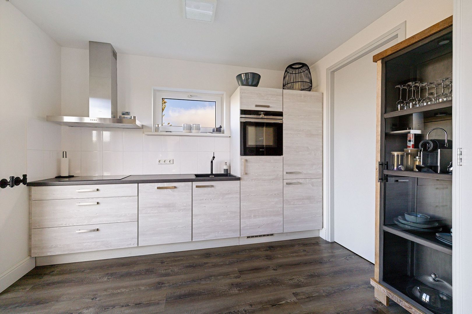 De Slinke 16, Burdaard foto-10