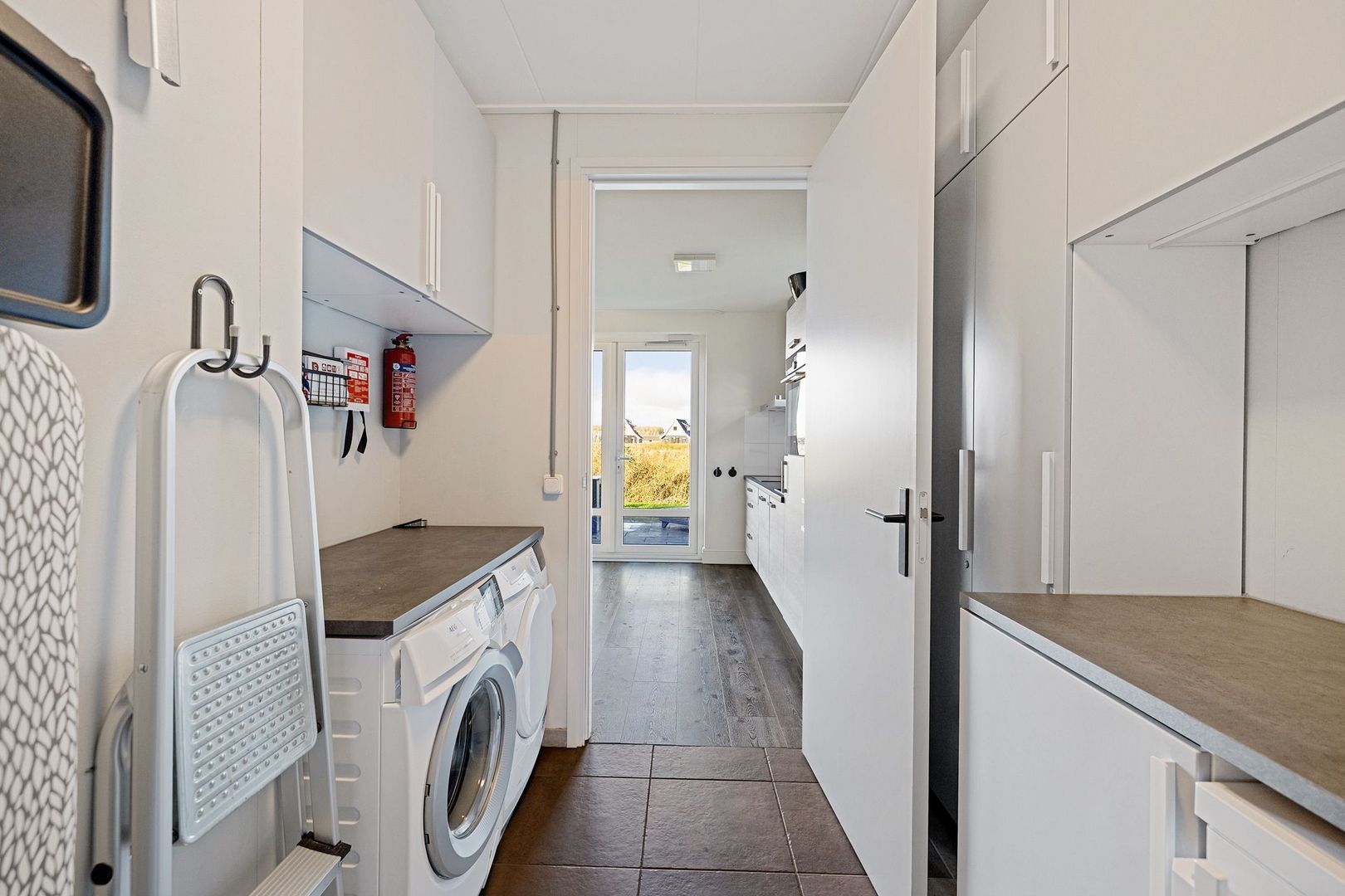 De Slinke 16, Burdaard foto-11