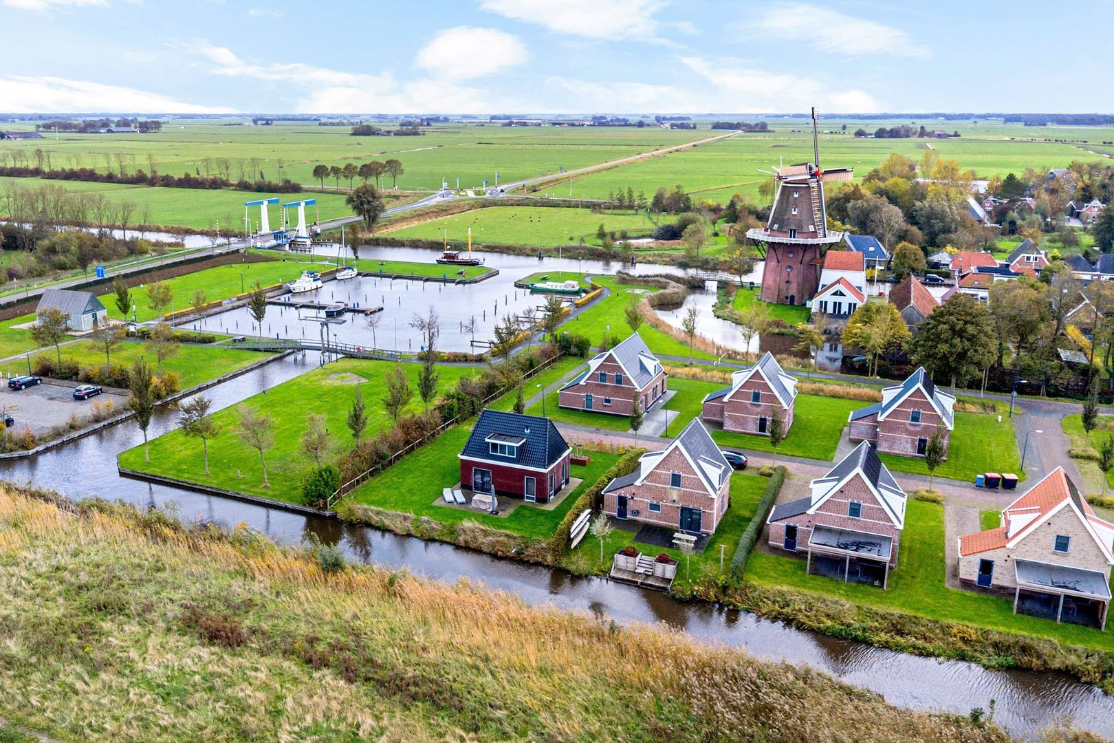 De Slinke 16, Burdaard foto-19