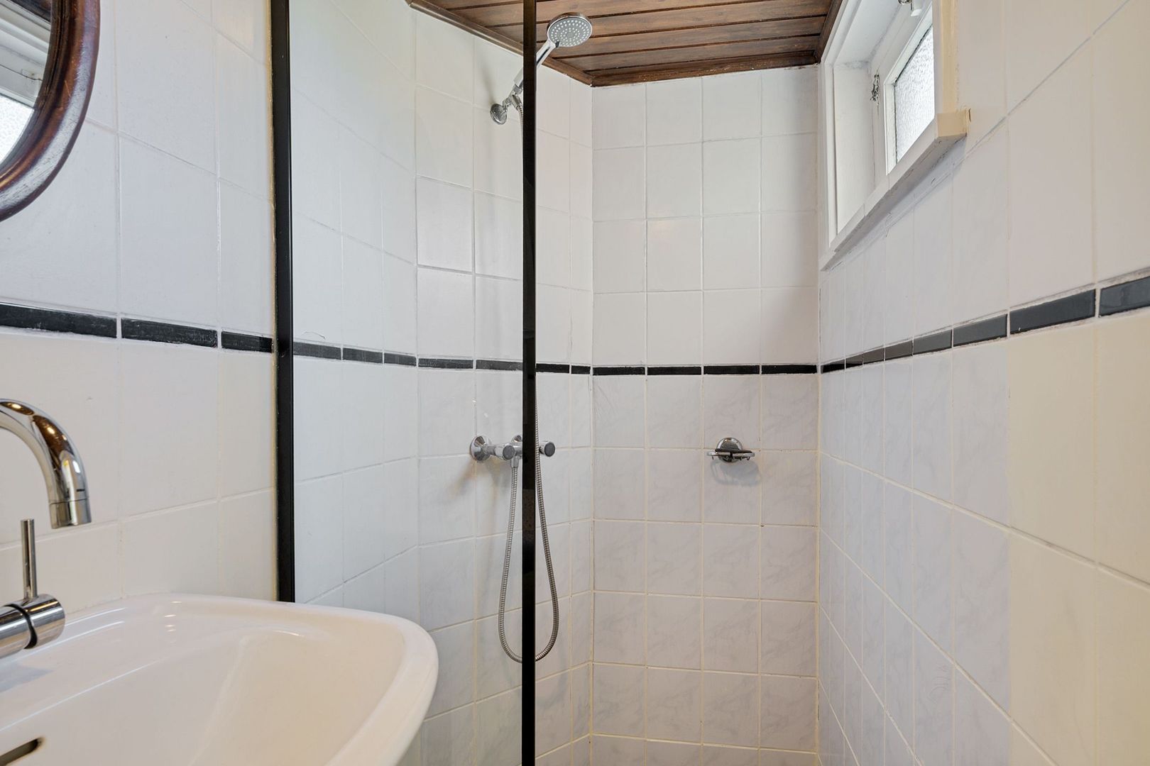 Garewei 1, Ljussens foto-17