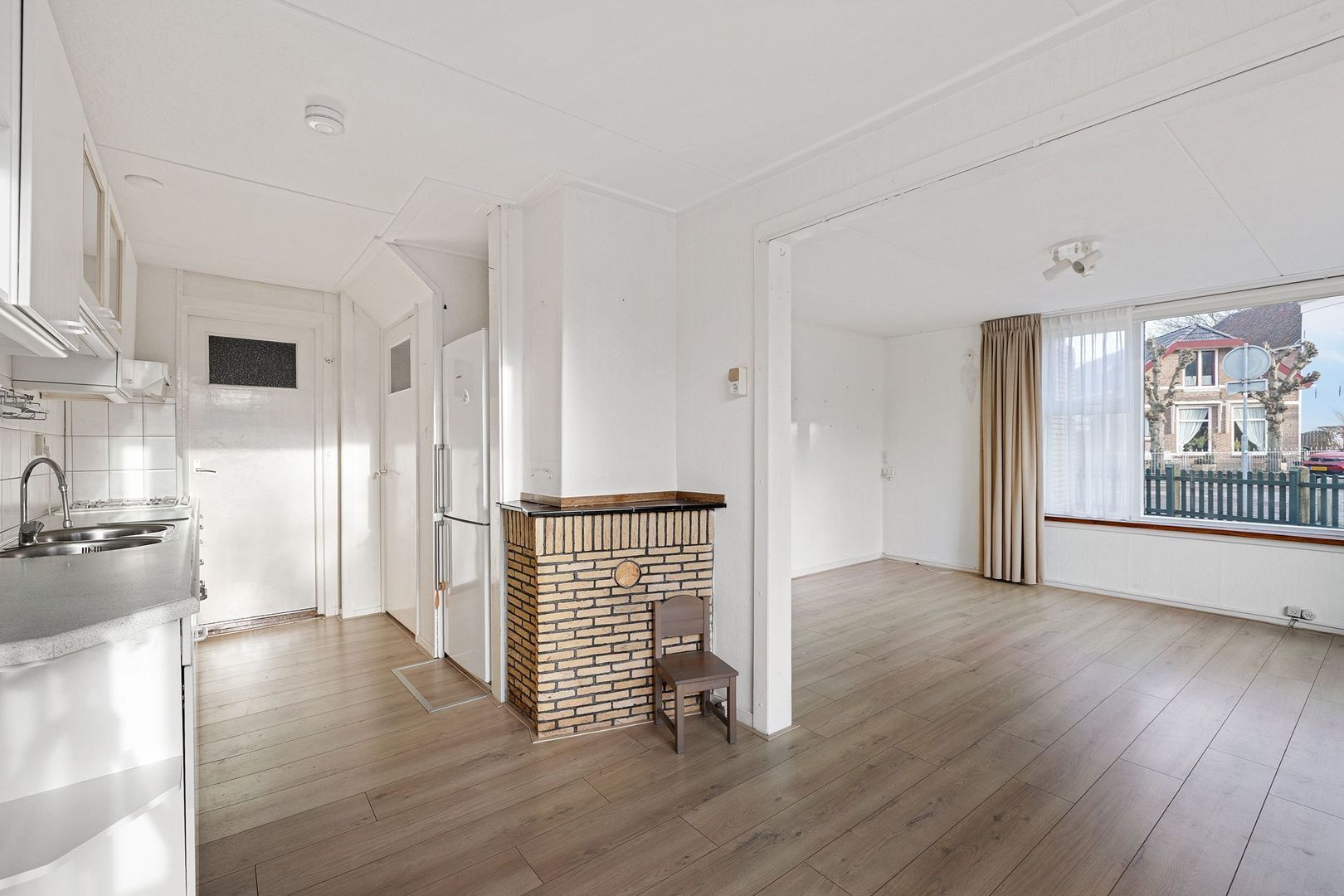 Waling Dykstrastrjitte 16, Holwert foto-1