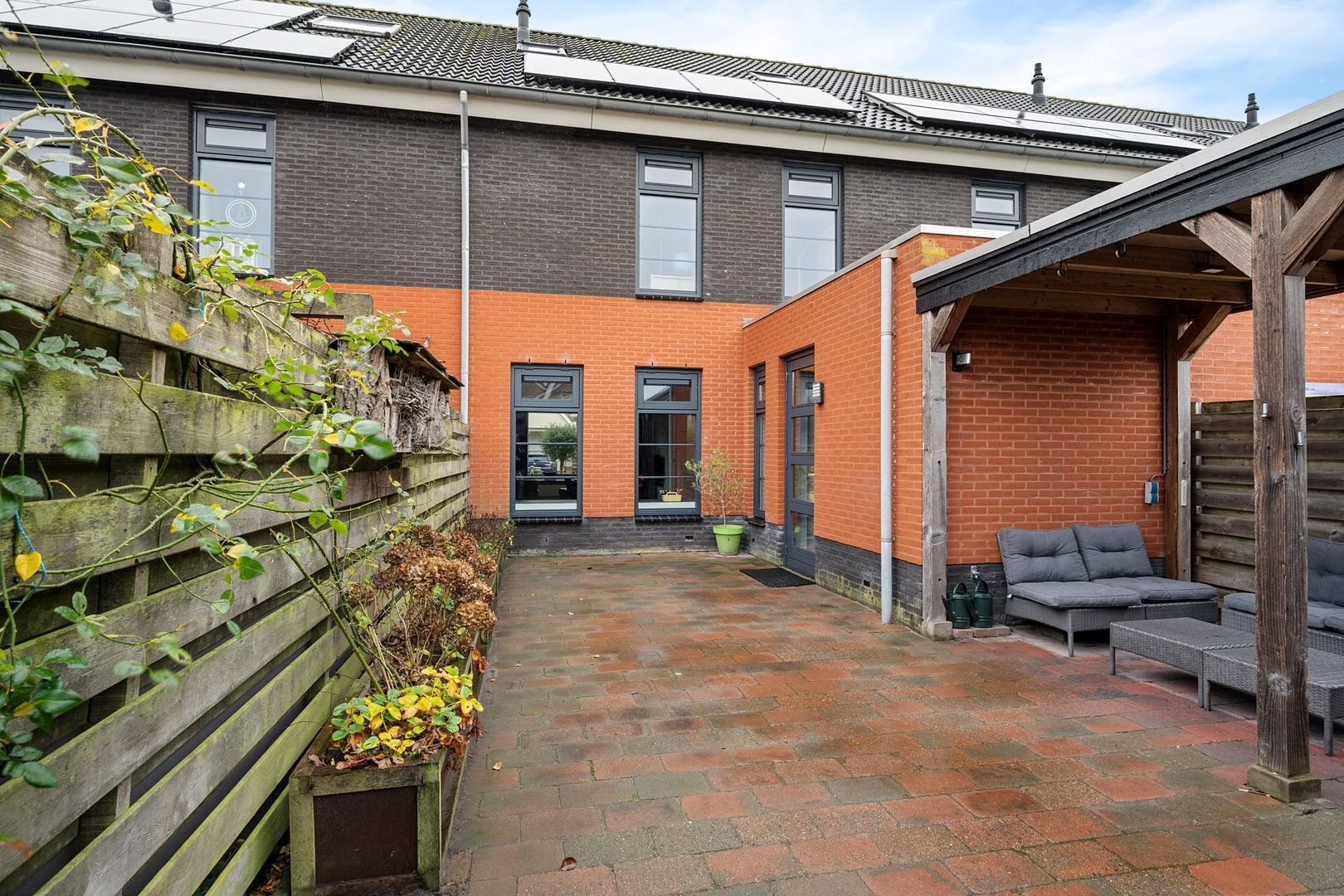 Fibula 4, Dokkum foto-3