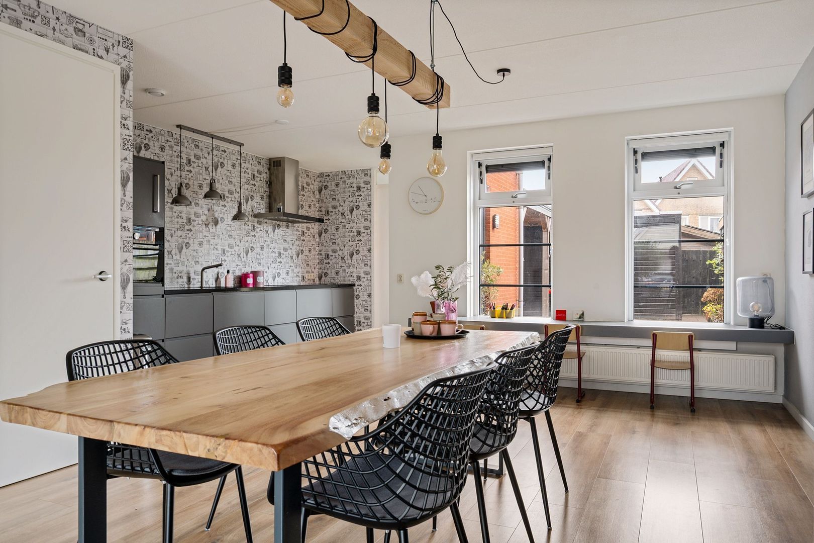 Fibula 4, Dokkum foto-1