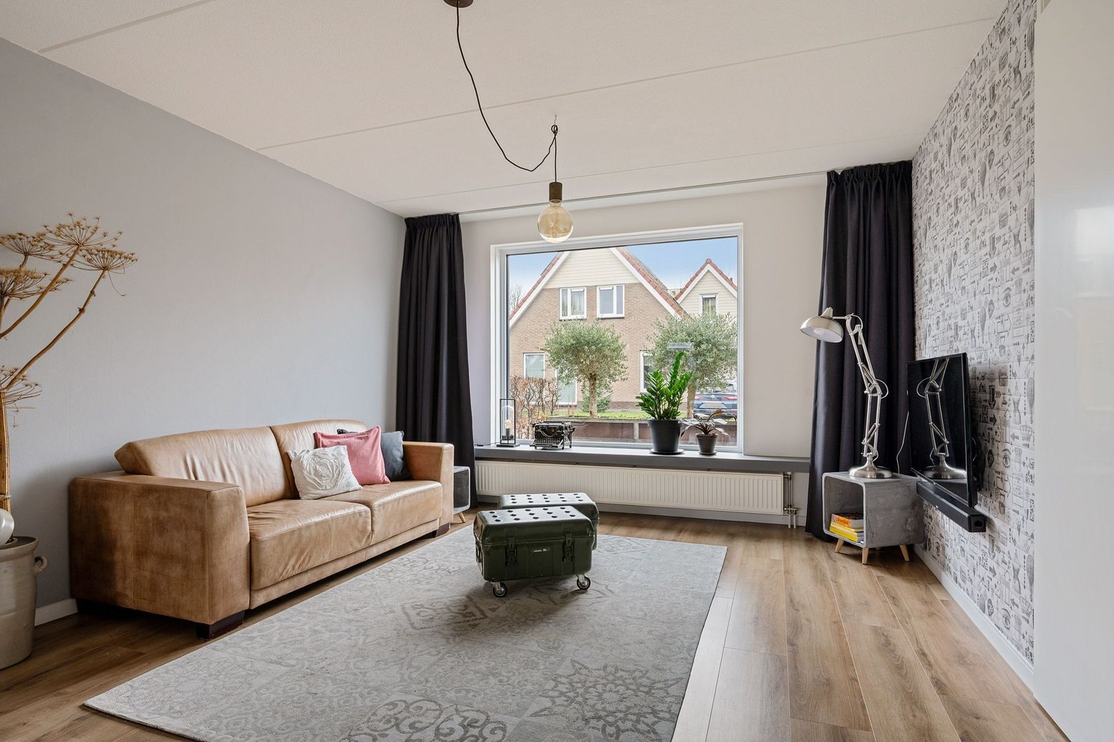 Fibula 4, Dokkum foto-8