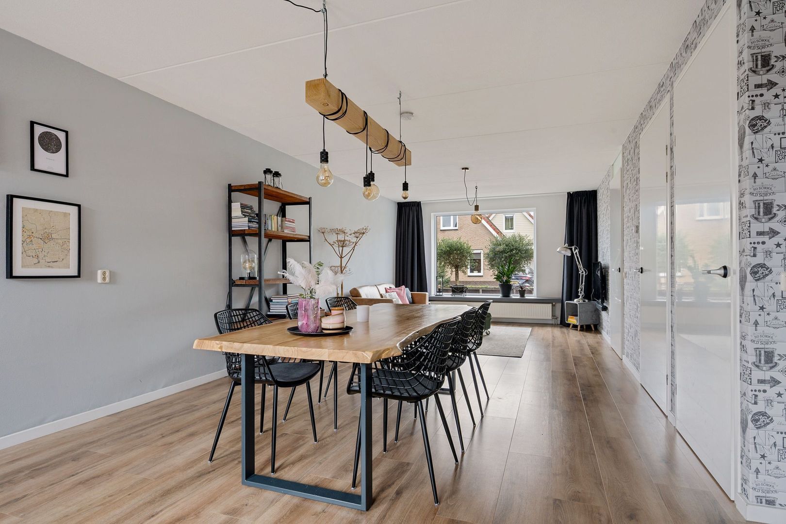 Fibula 4, Dokkum foto-10