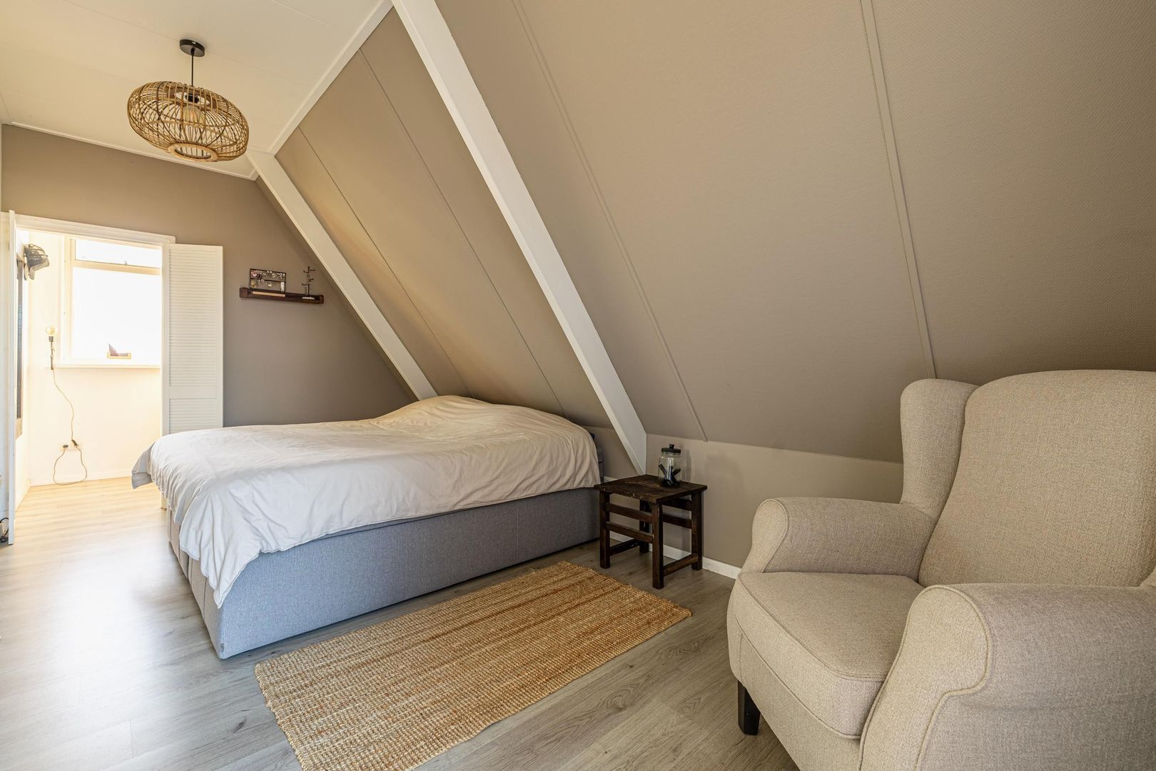 Nijbuorren 10 D, Easternijtsjerk foto-18