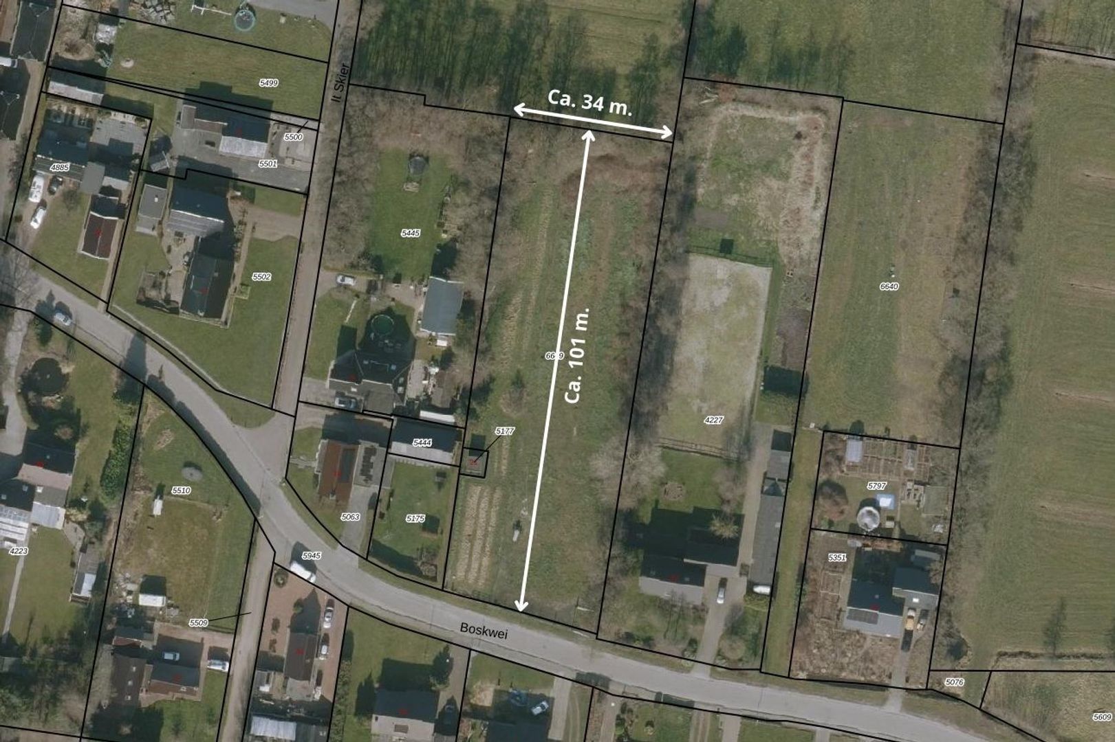 Boskwei naast nummer 27 0 ong, De Westereen foto-2