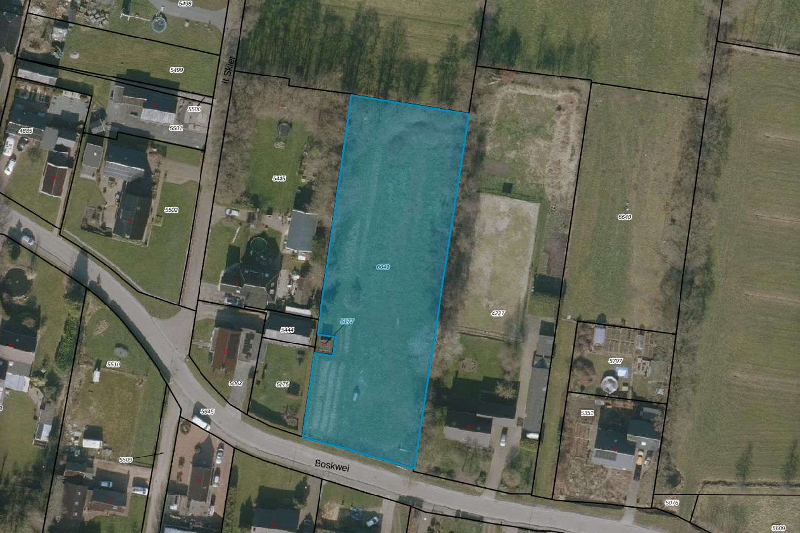 Boskwei naast nummer 27 0 ong, De Westereen foto-1