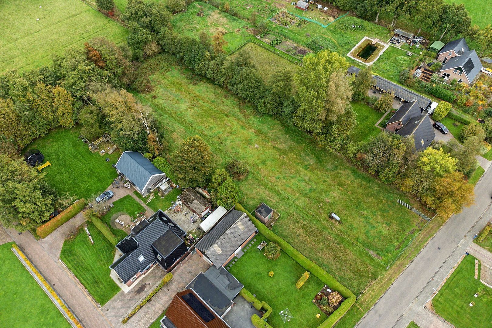 Boskwei naast nummer 27 0 ong, De Westereen foto-4