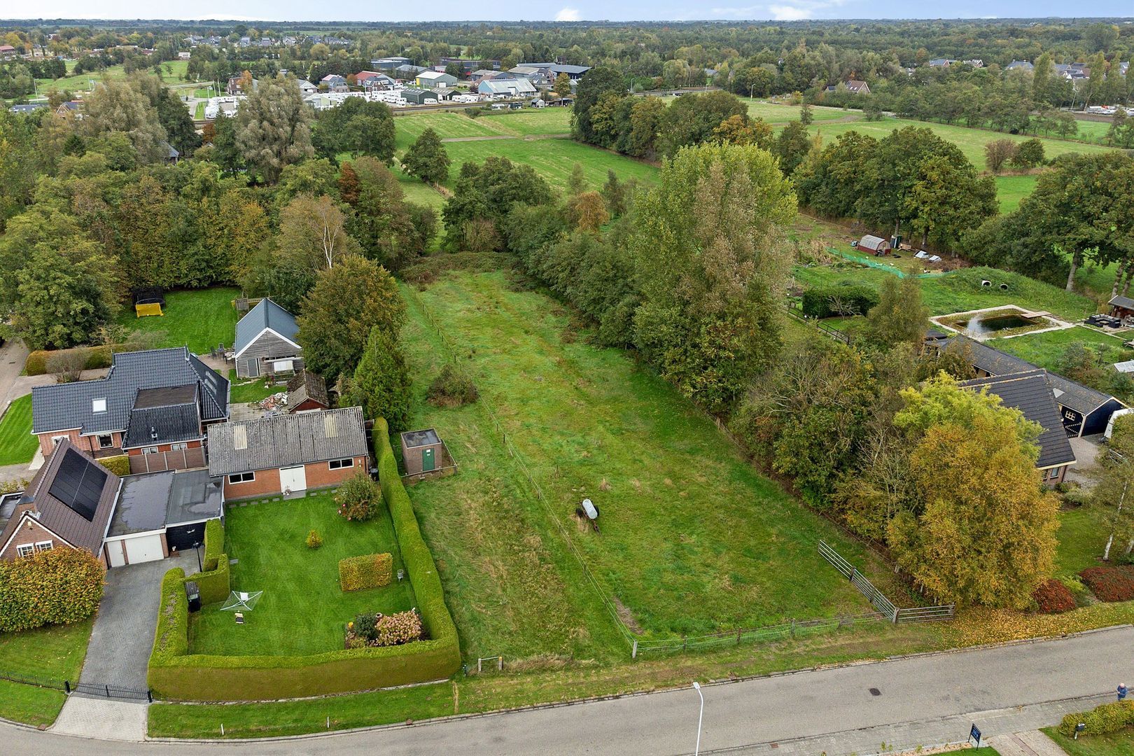 Boskwei naast nummer 27 0 ong, De Westereen foto-5