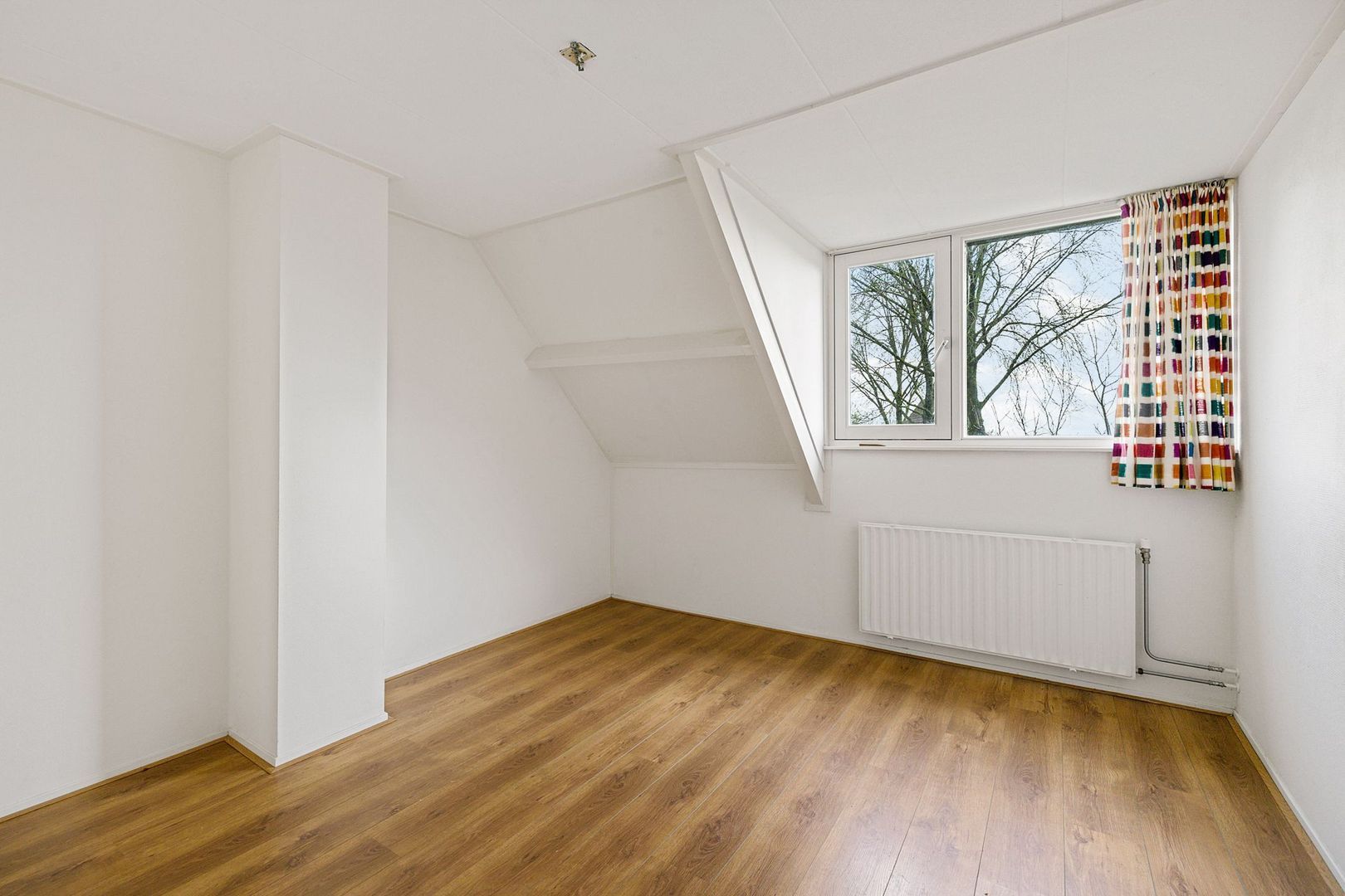 Stimhússtrjitte 28, Brantgum foto-19