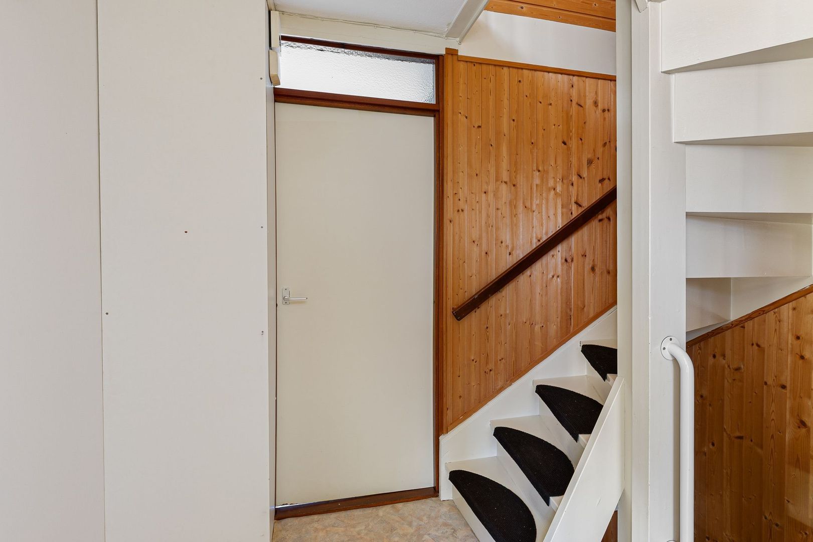 Keatsbuorren 6, Nes foto-22