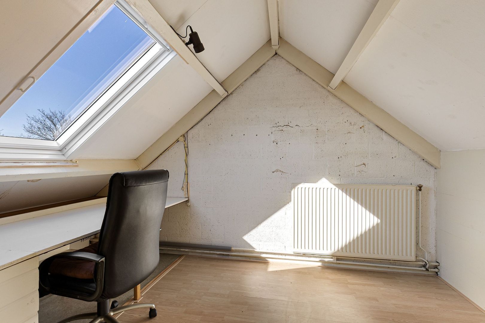 Keatsbuorren 6, Nes foto-23