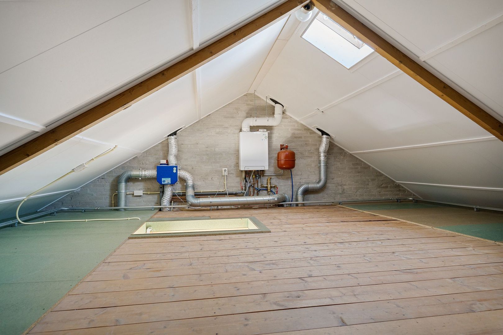 Hearewei 18, Hantum foto-25