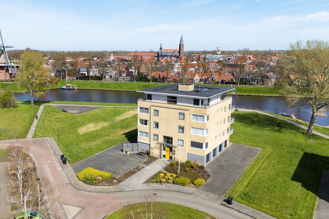 De Omloop 1 3, Dokkum