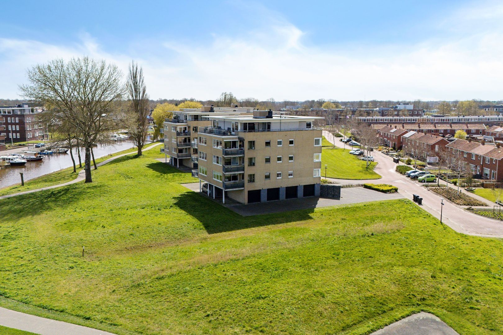 De Omloop 1 3, Dokkum foto-30