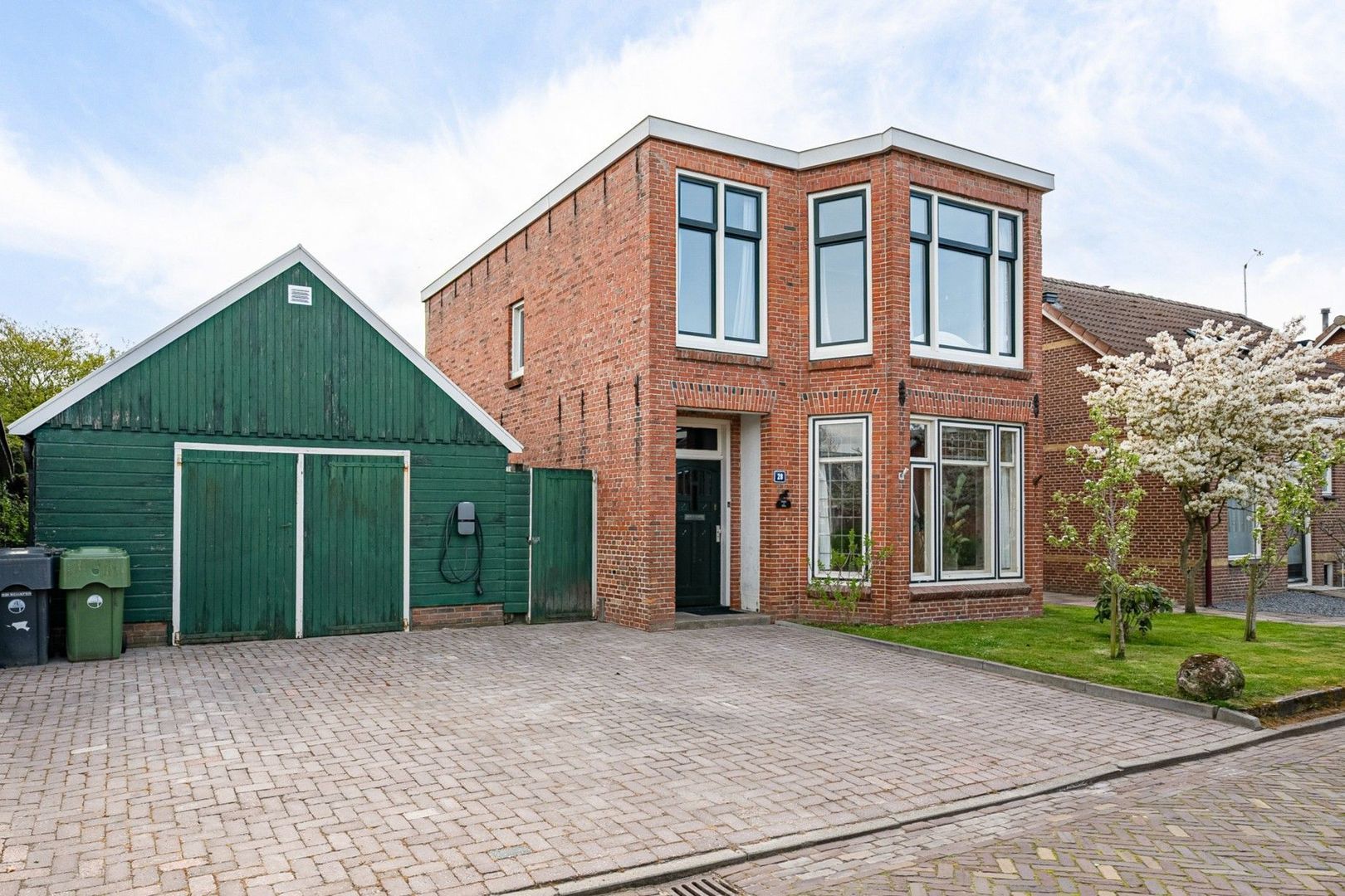 Stationsstraat 28, Ferwert foto-3