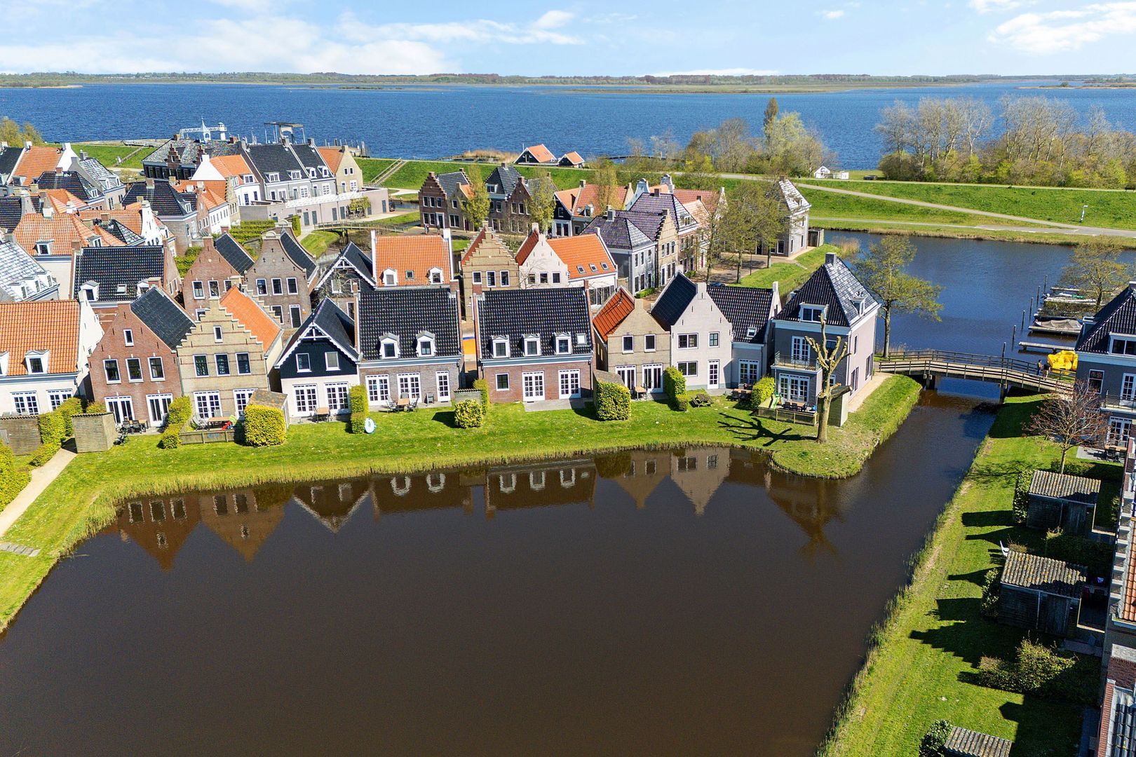 Suderskâns 8 433, Eanjum foto-27