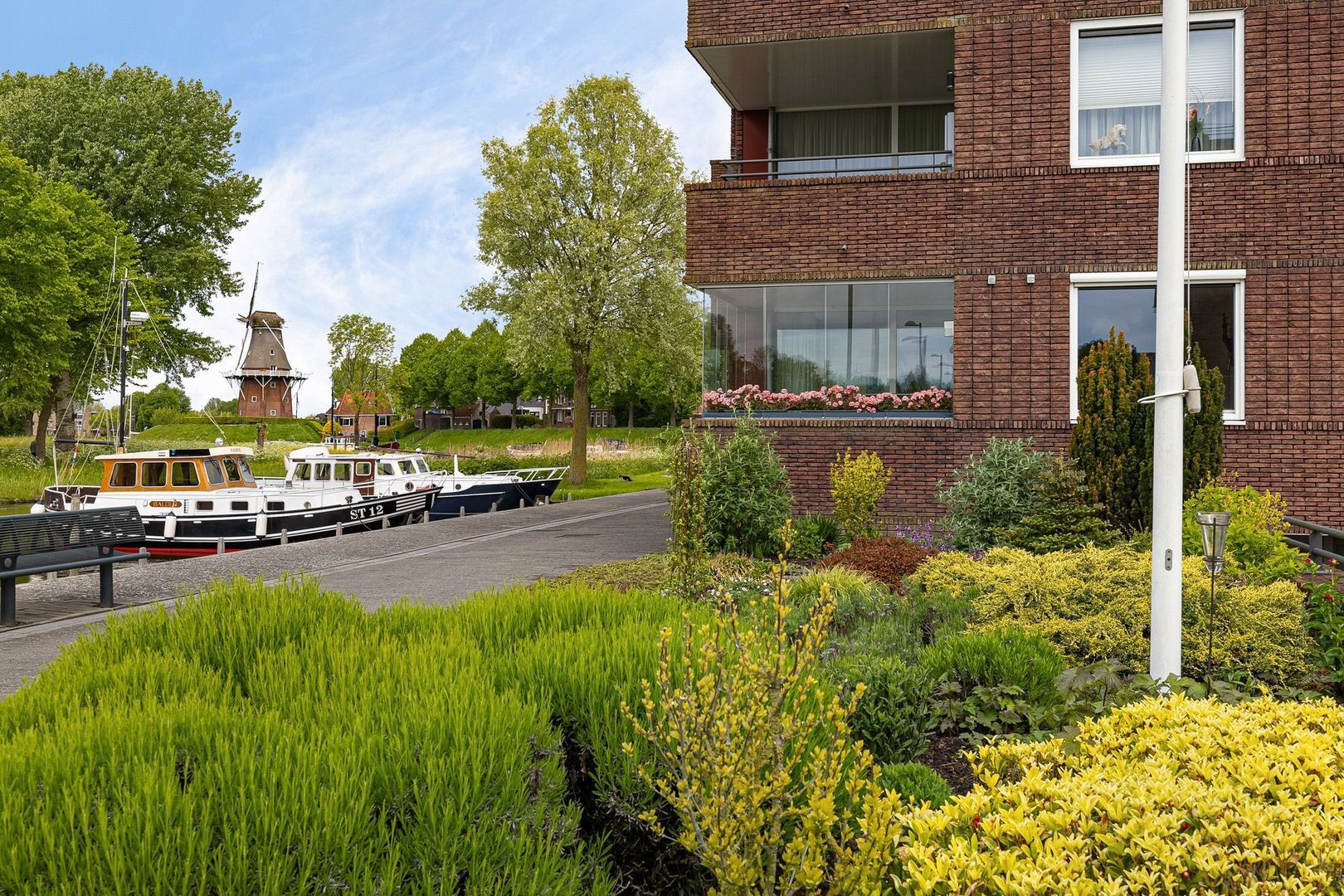 Grimma Herna 17 1, Dokkum foto-2