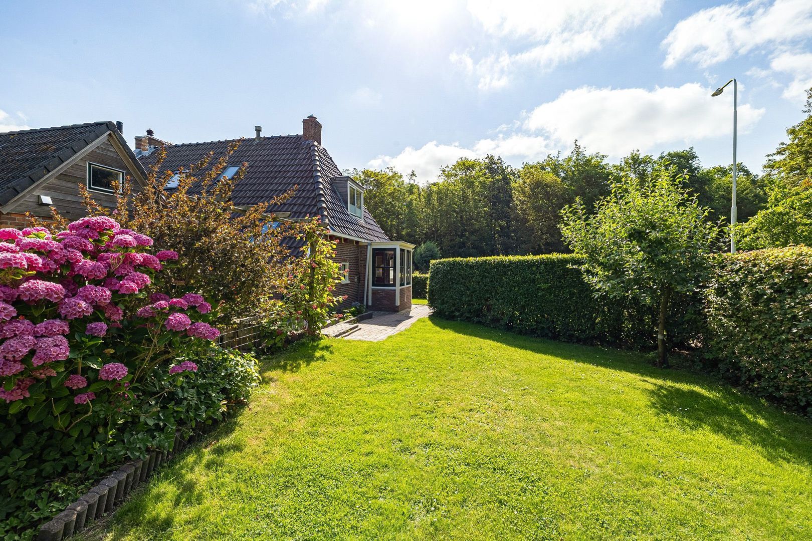 Ald Tún 18, Easternijtsjerk foto-21