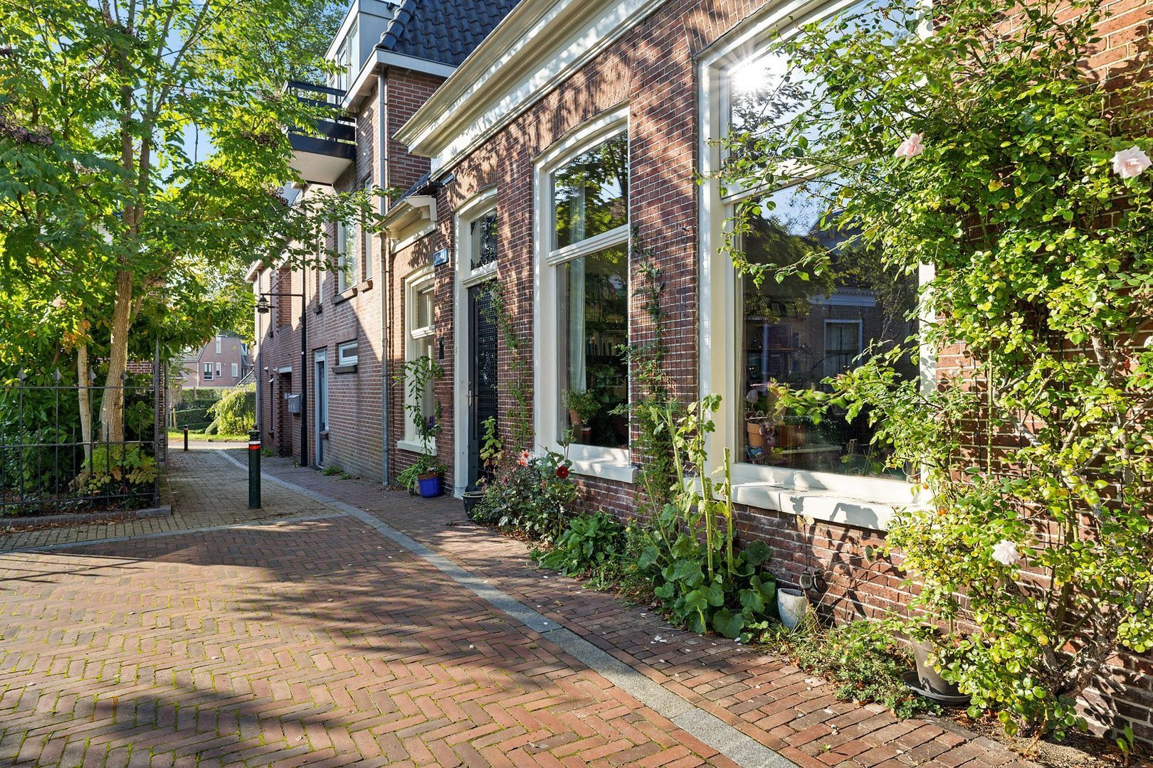 Markt 22, Dokkum foto-35