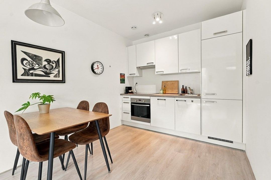 Suze Robertsonstraat 75, Amsterdam