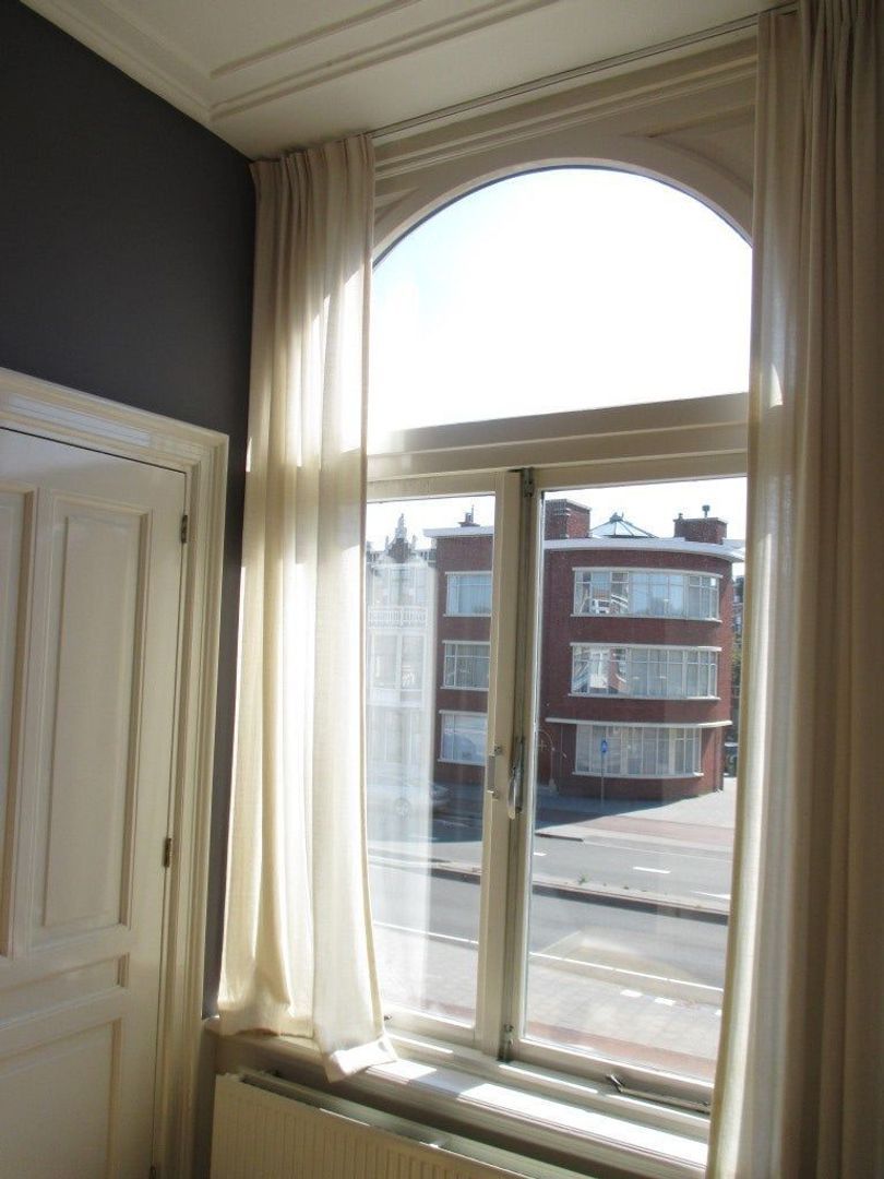 Groot Hertoginnelaan, Den Haag foto-8