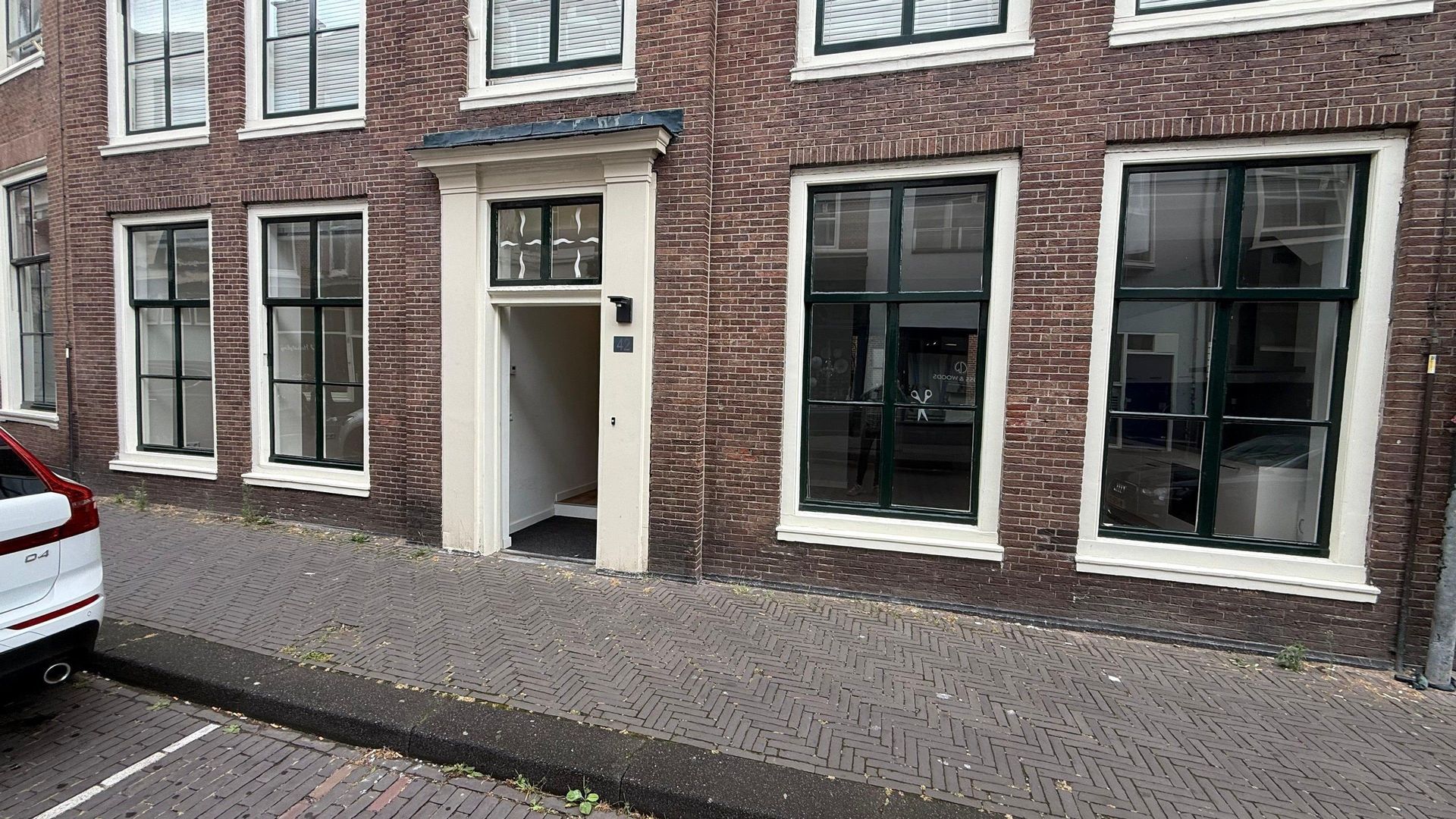 Westeinde, Den Haag foto-0