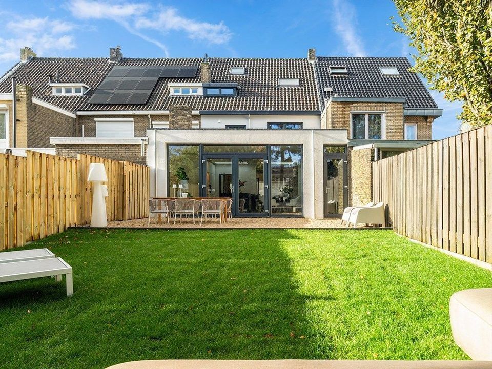 Rijksweg Zuid 107 A, Geleen foto-3