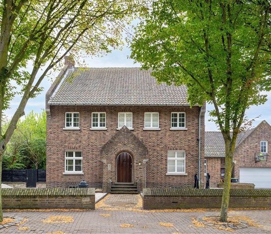 Oude Raadhuisstraat 10, Obbicht