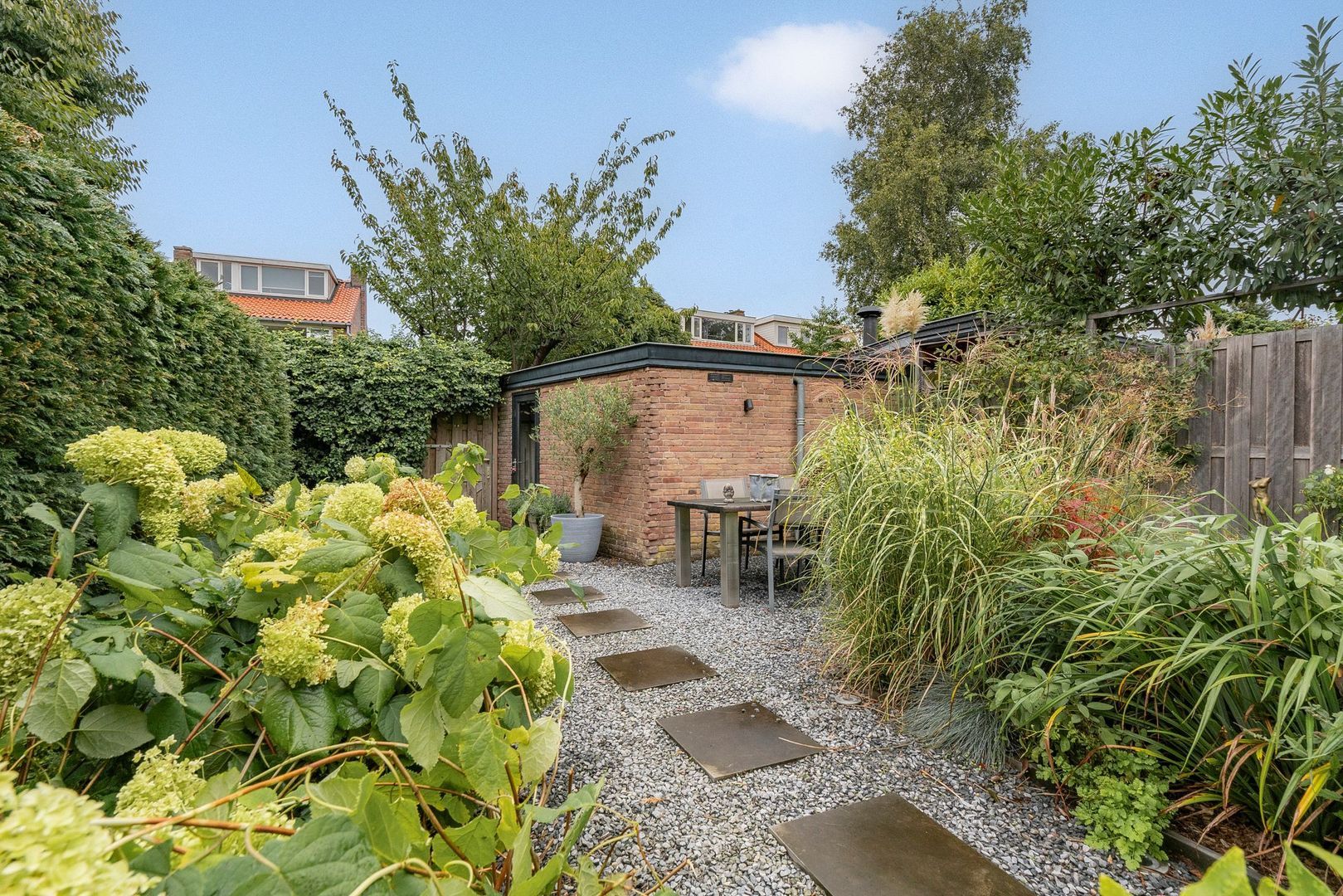 Ruys de Beerenbroucklaan 17, Amstelveen foto-2