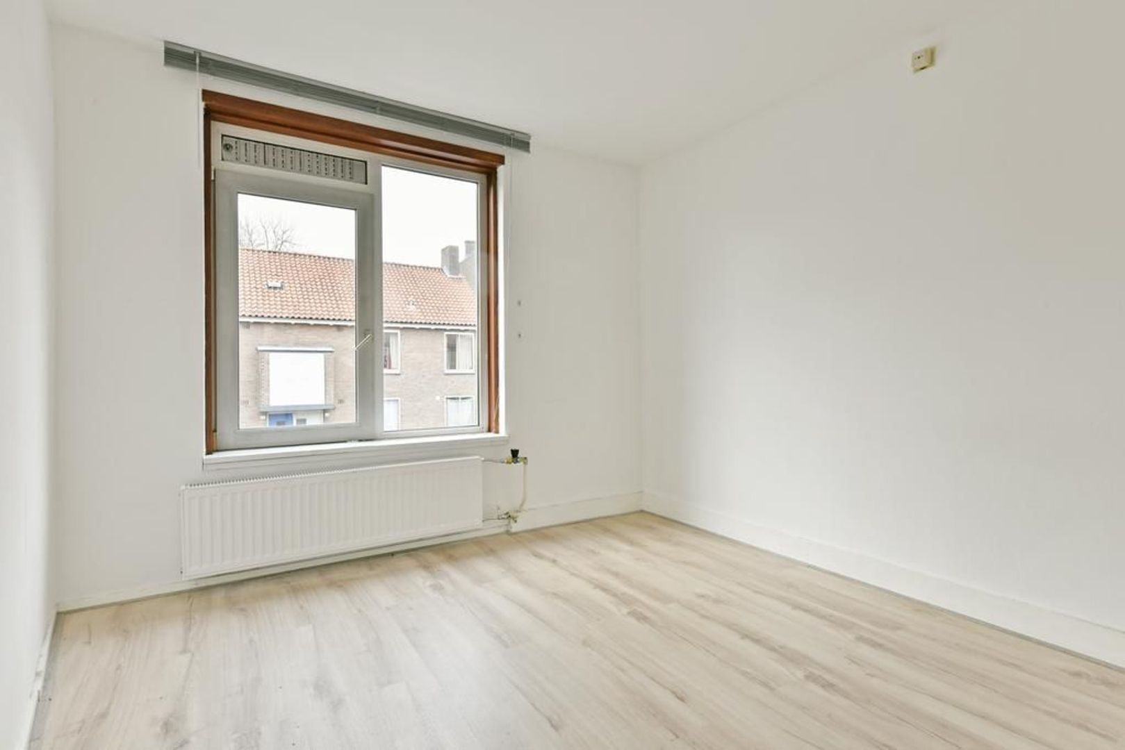 Burgemeester Van Leeuwenlaan 216, Amsterdam foto-9 blur