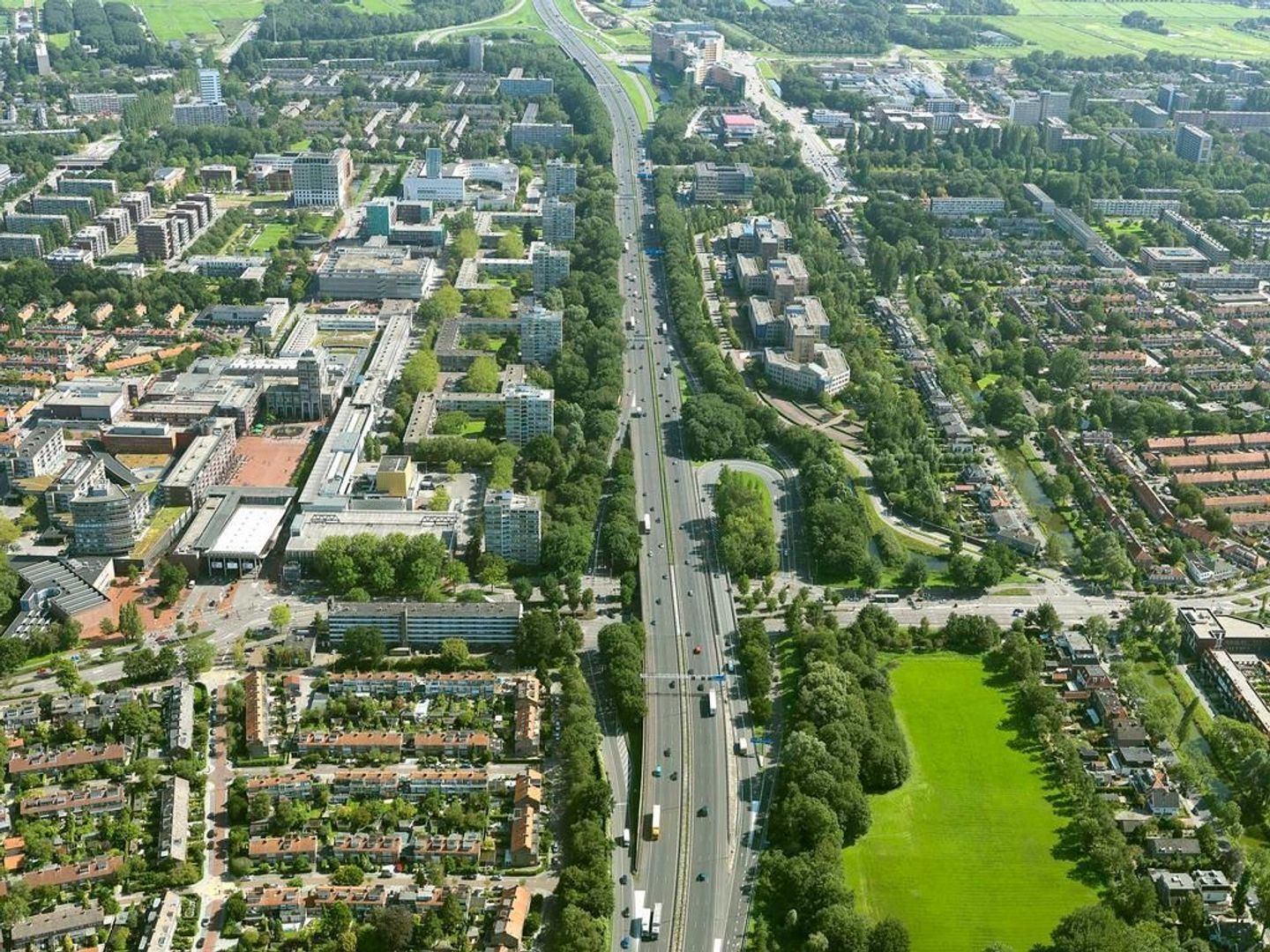 Brantwijk 35, Amstelveen foto-23 blur