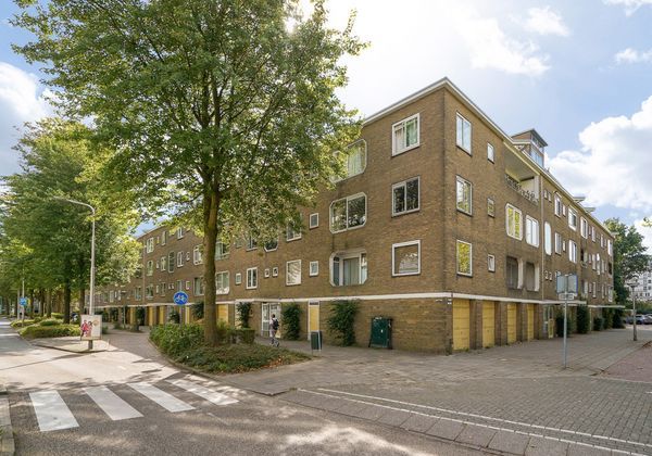 Meander 675, Amstelveen