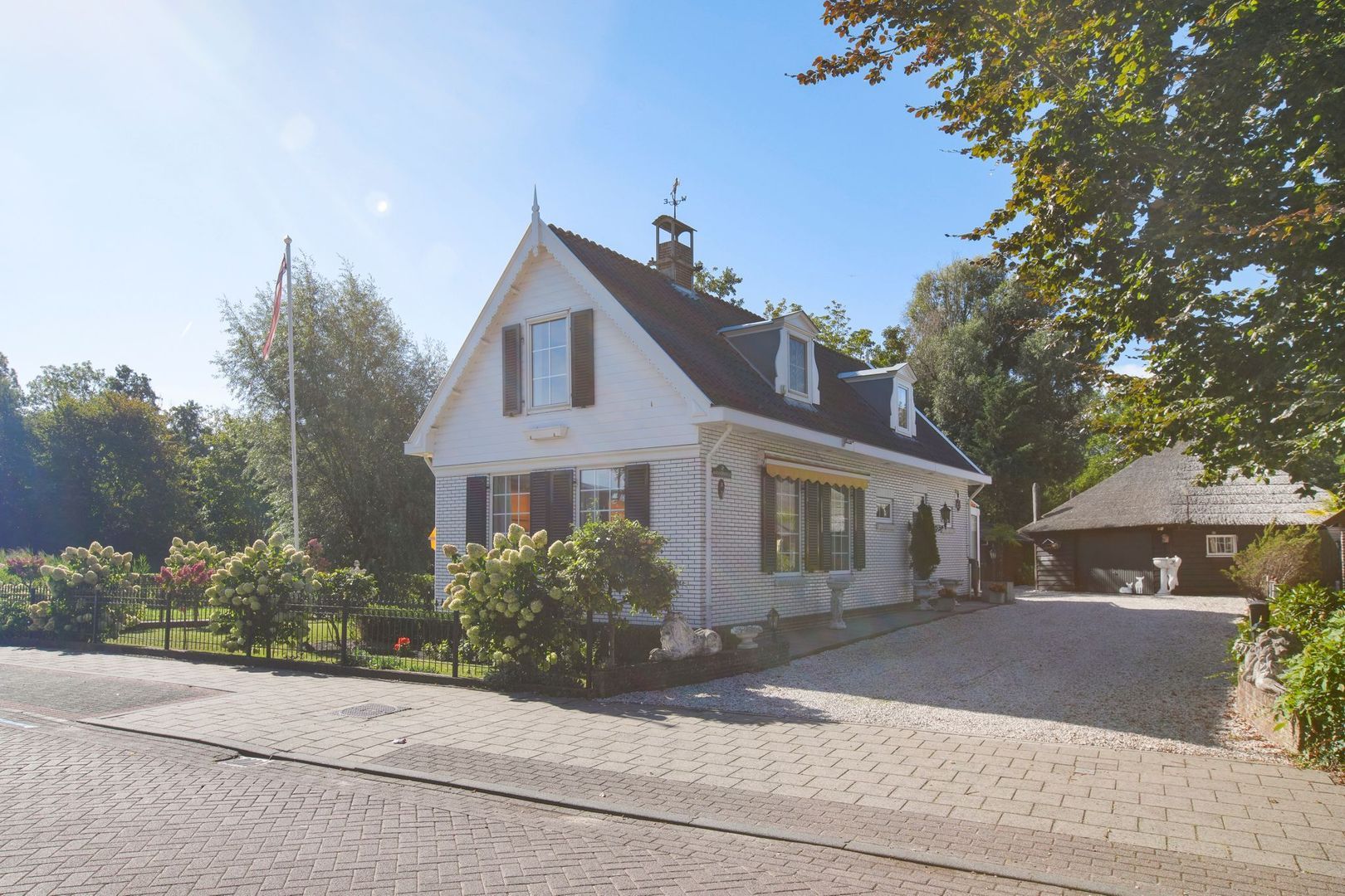 Dorpsstraat 1 A, Ouderkerk Aan De Amstel foto-0 blur