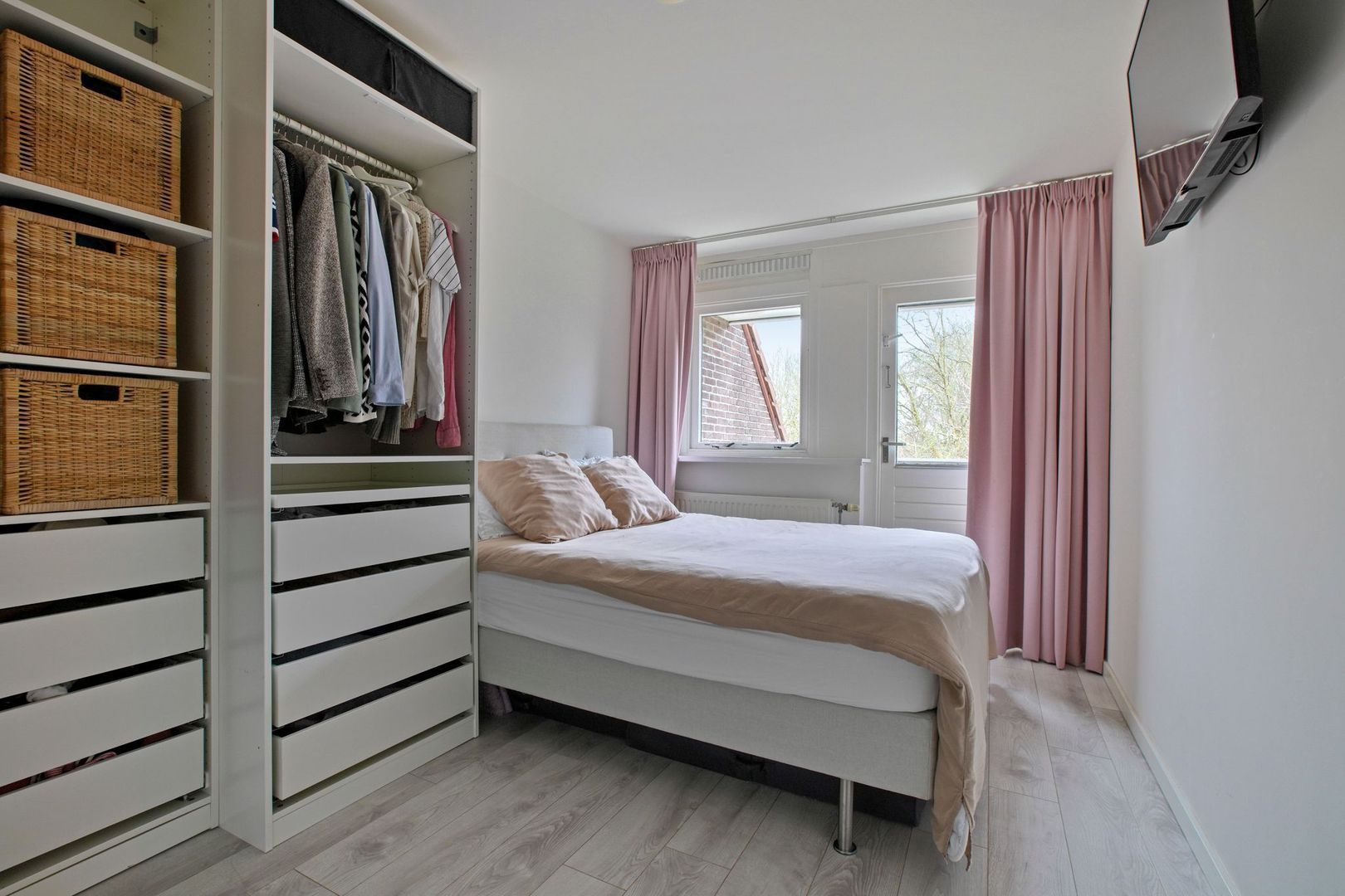 Veenplaats 12, Amstelveen foto-2 blur