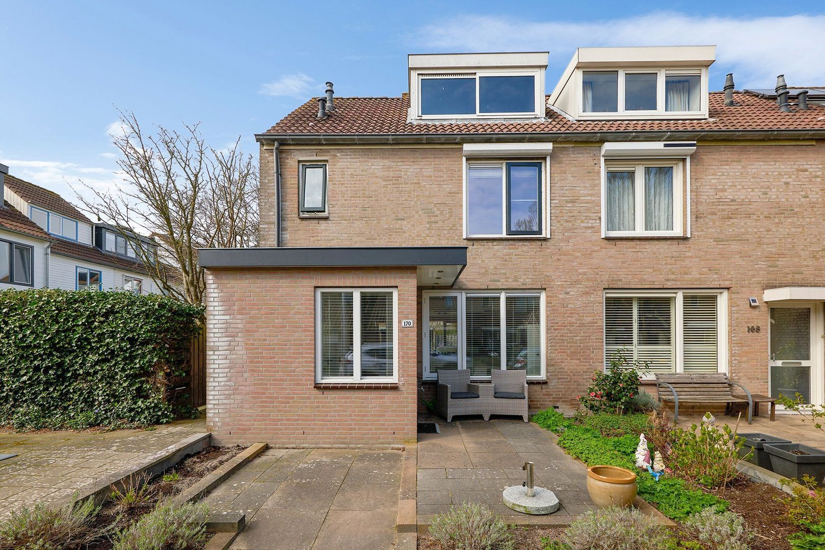 Overweg 170, Ouderkerk Aan De Amstel foto-32 blur