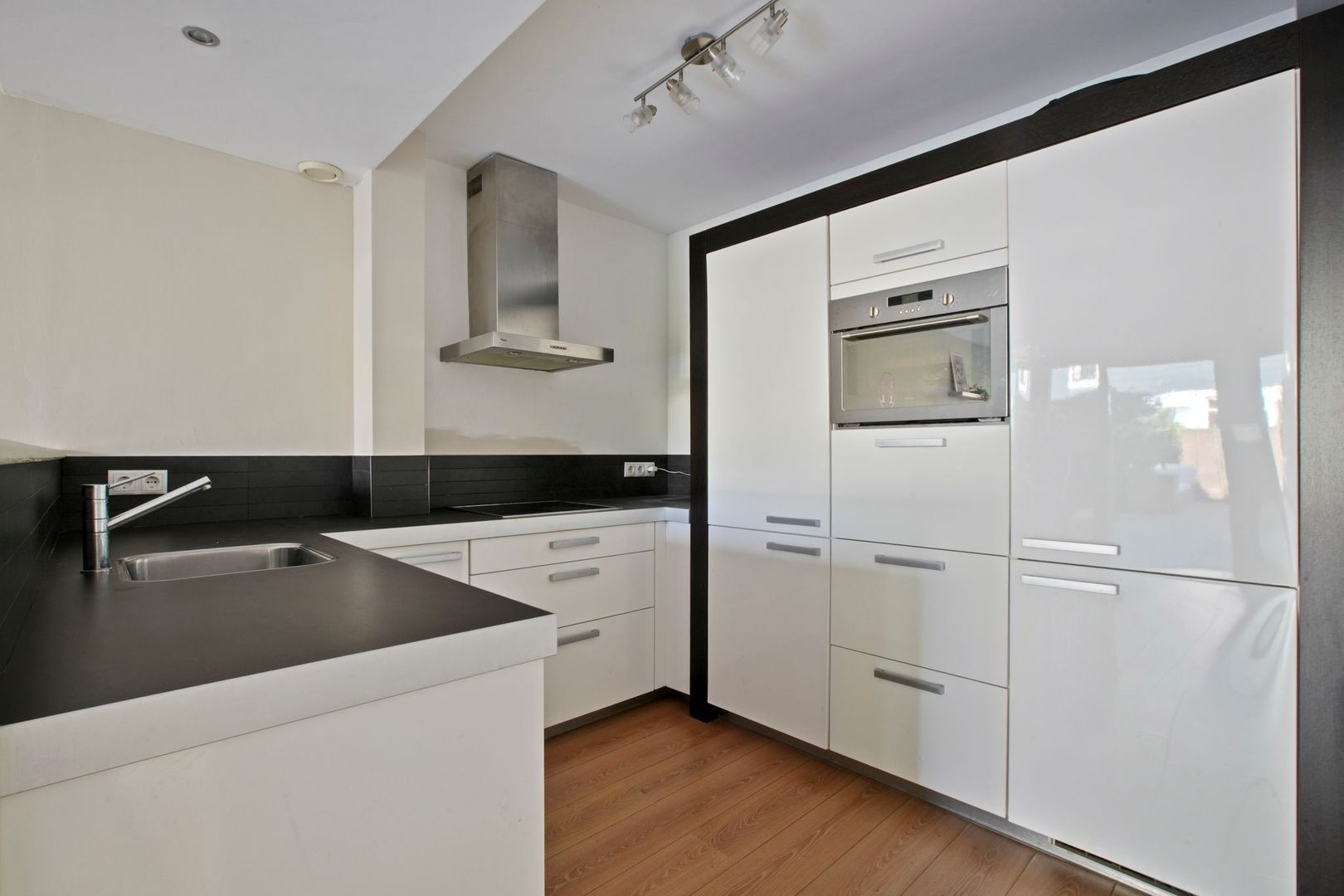 Ravelijnspad 7, Muiden foto-10 blur