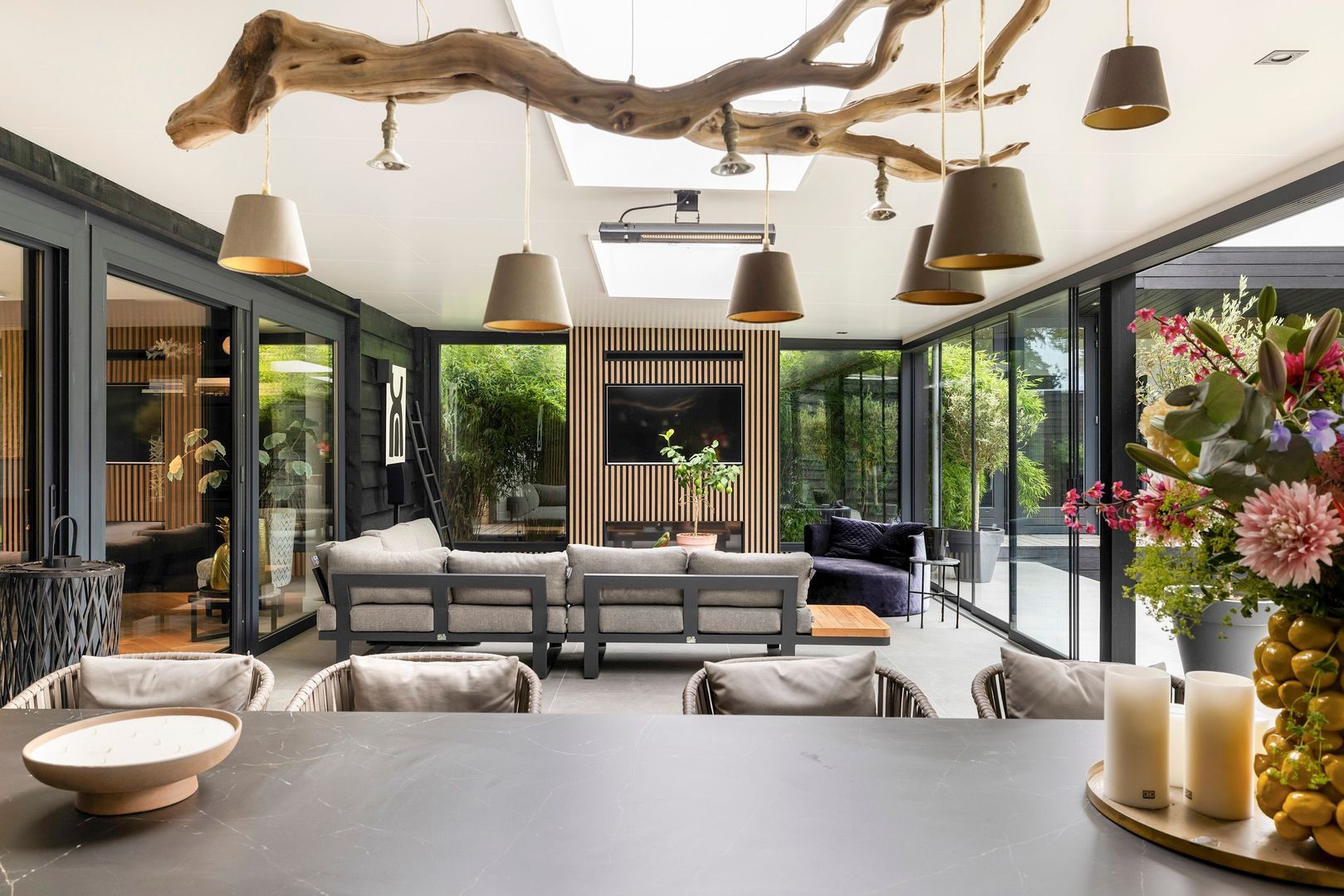 Raadhuisplein 12, Zwijndrecht foto-2