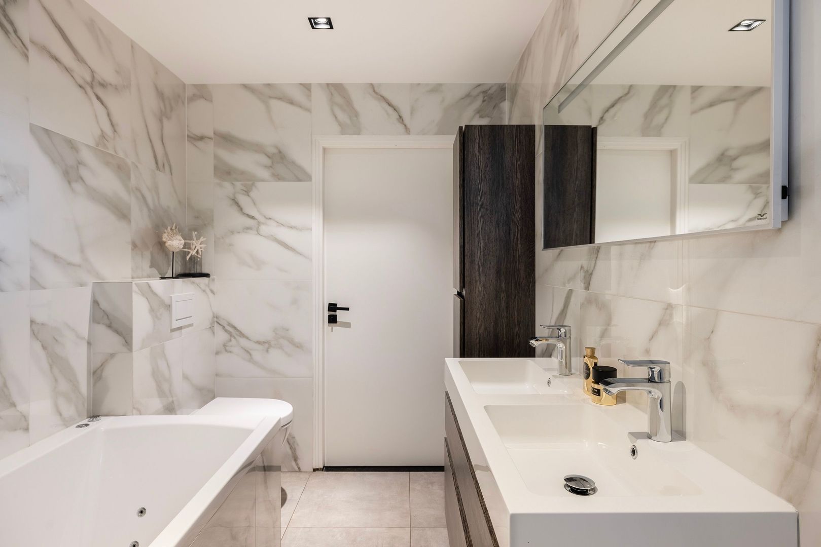 Raadhuisplein 12, Zwijndrecht foto-12