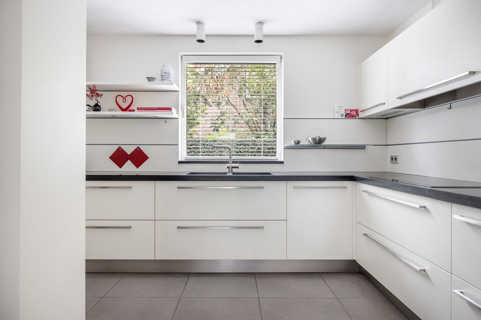 Wassenaar van Obdampark 22, Hendrik-Ido-Ambacht foto-33