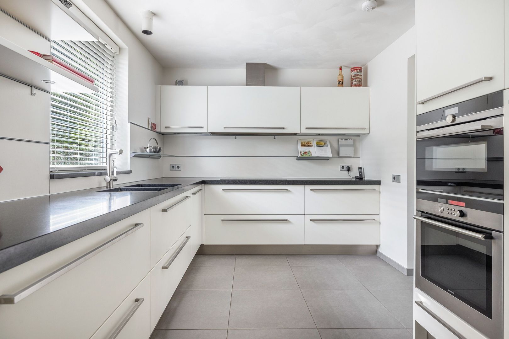 Wassenaar van Obdampark 22, Hendrik-Ido-Ambacht foto-36