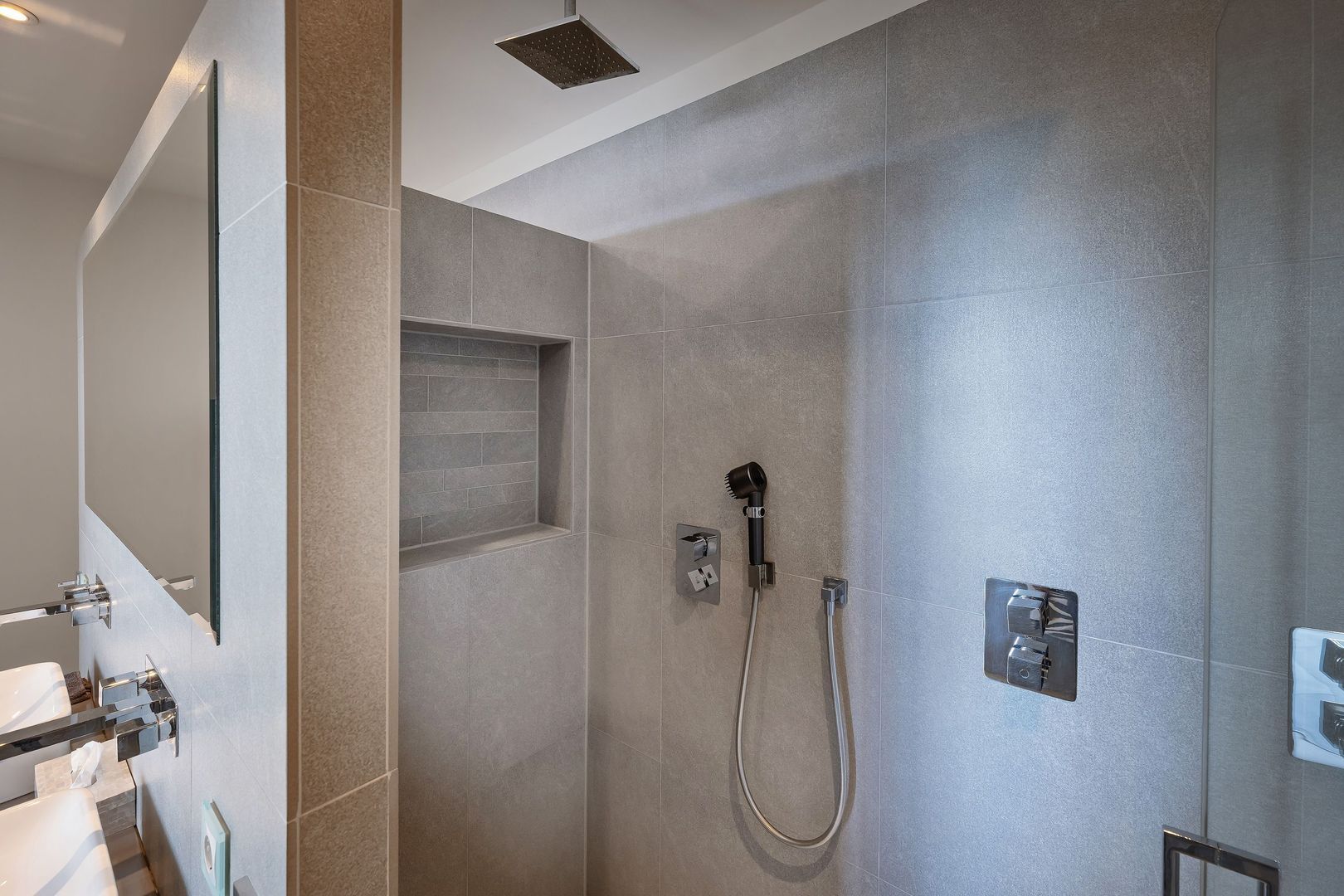 Eemsteintoren 41, Zwijndrecht foto-21