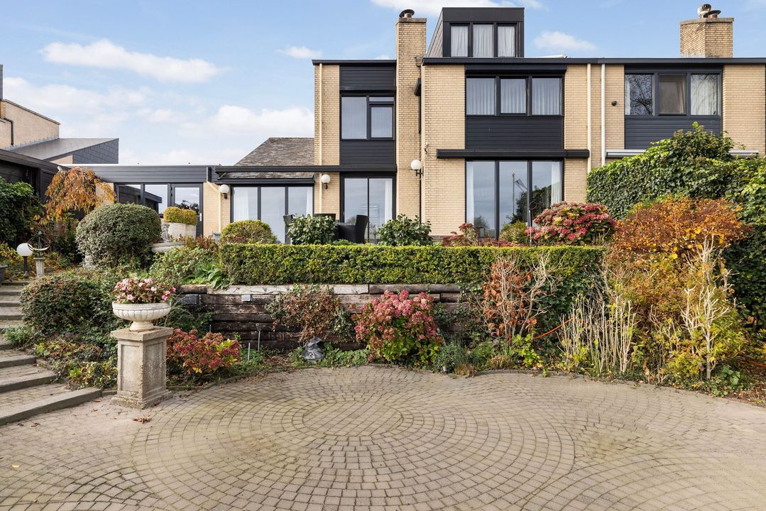 Volkerak 16, Zwijndrecht foto-3