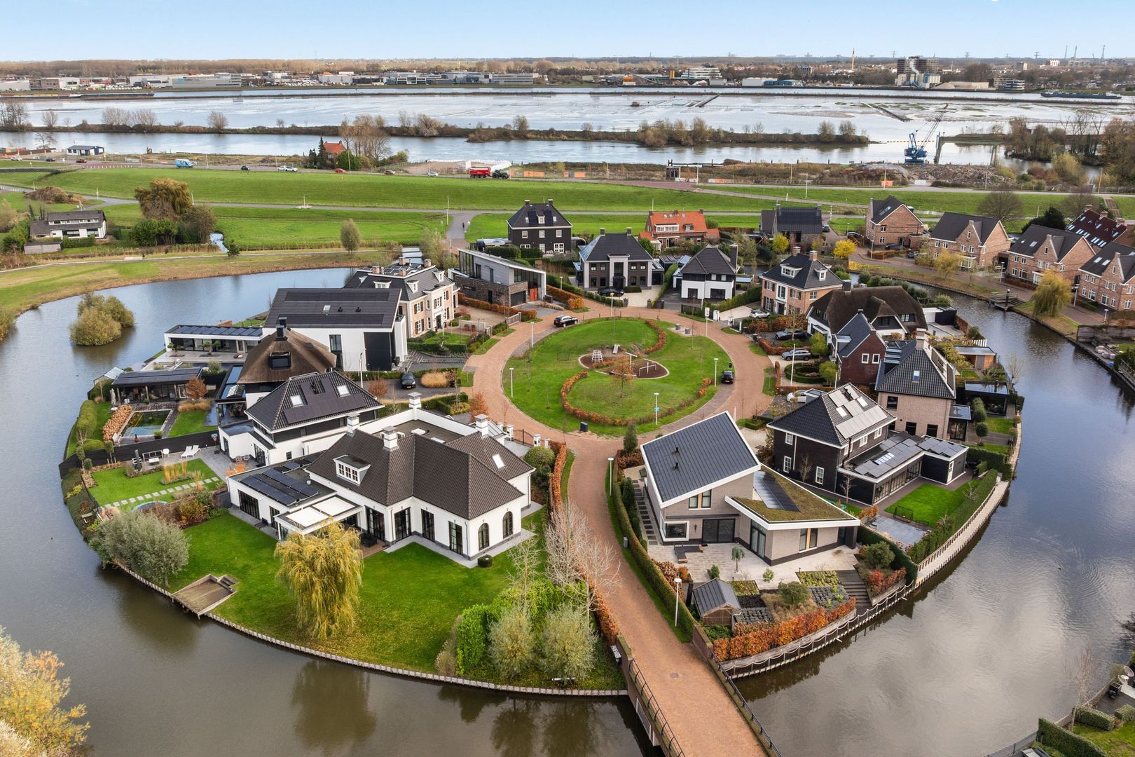 Watersnip 1, Hendrik-Ido-Ambacht foto-2